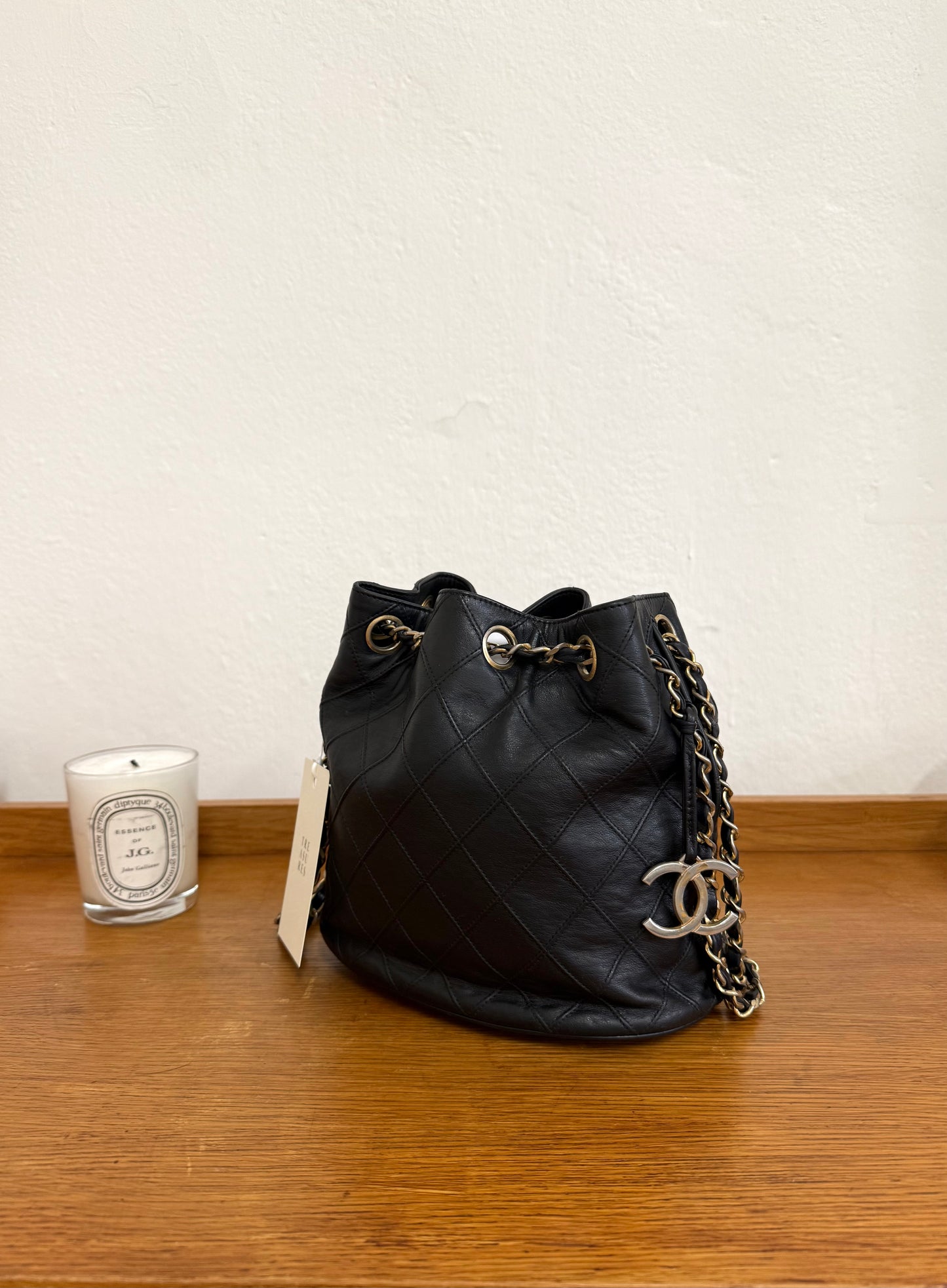 CHANEL BUCKET BAG & POUCH