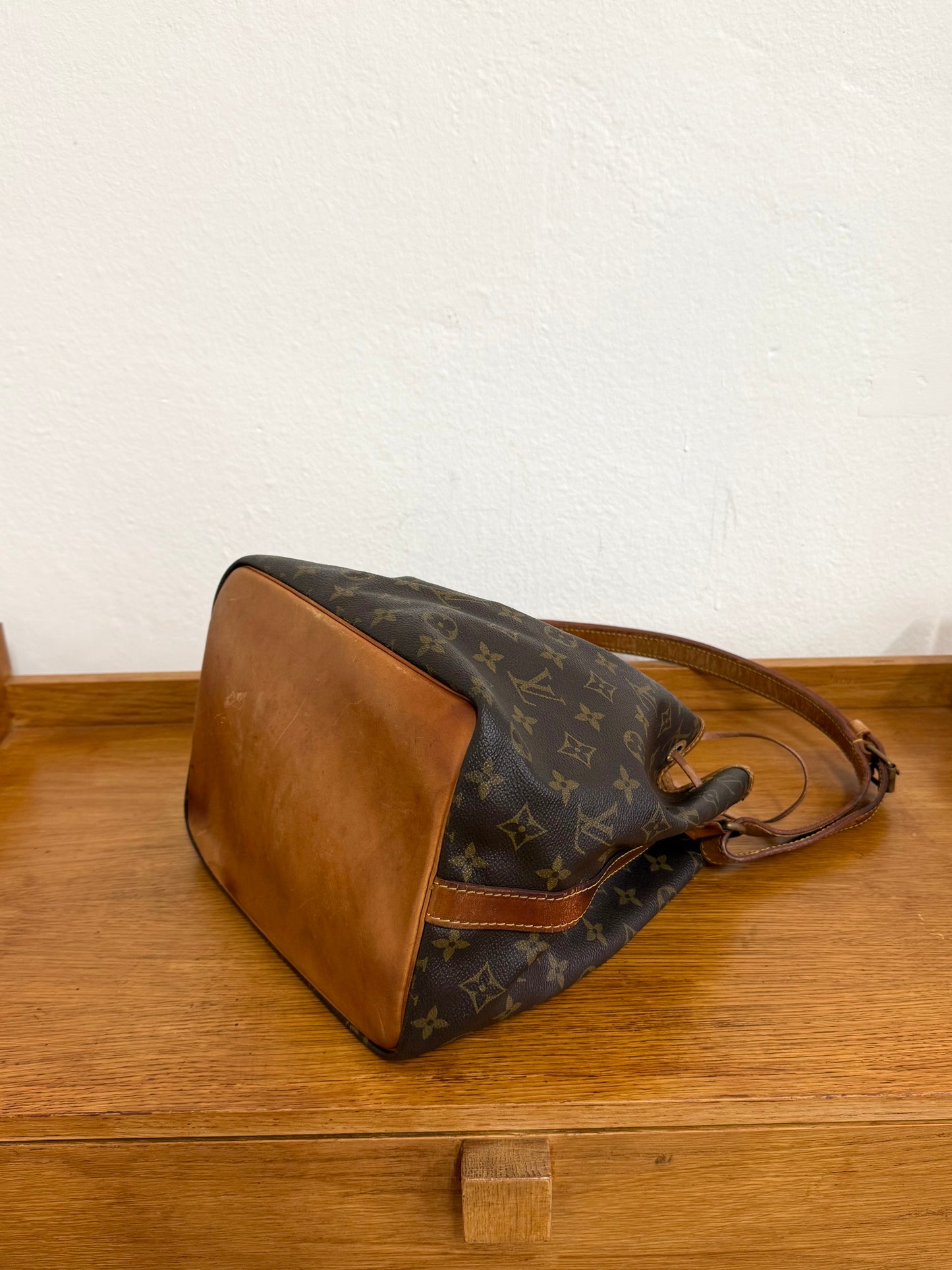 LV PETIT NOÉ MONOGRAM