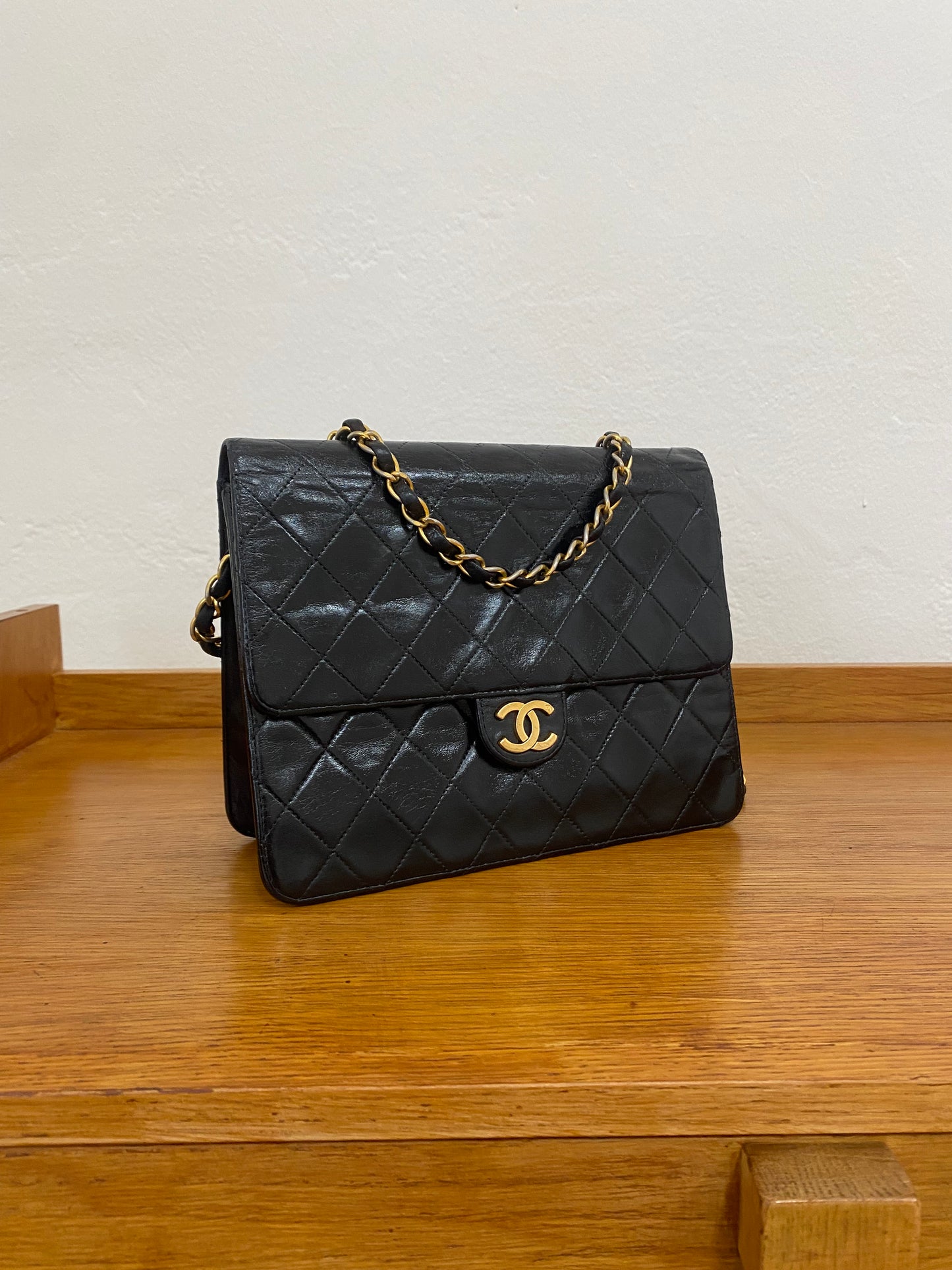 CHANEL CLASSIC SINGLE FLAP