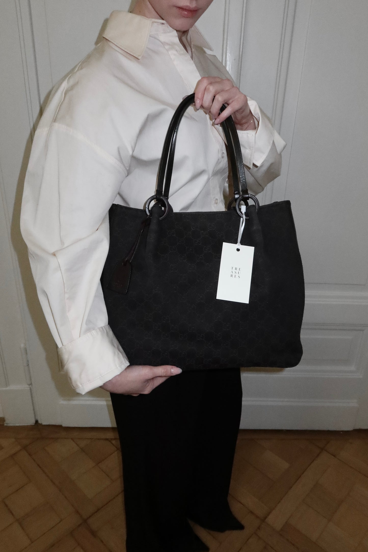 GUCCI GG SHOULDER BAG BLACK & POUCH TOM FORD ERA