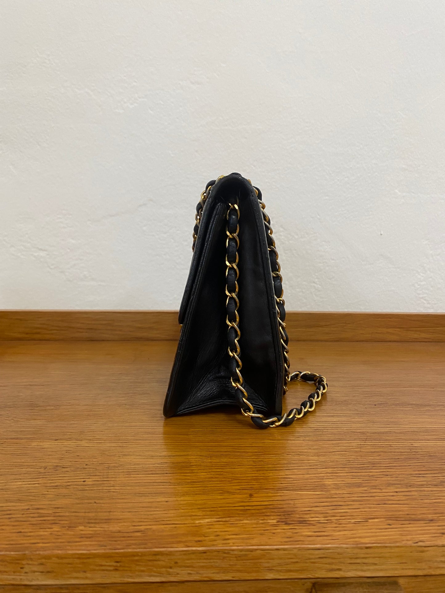 CHANEL CLASSIC SINGLE FLAP
