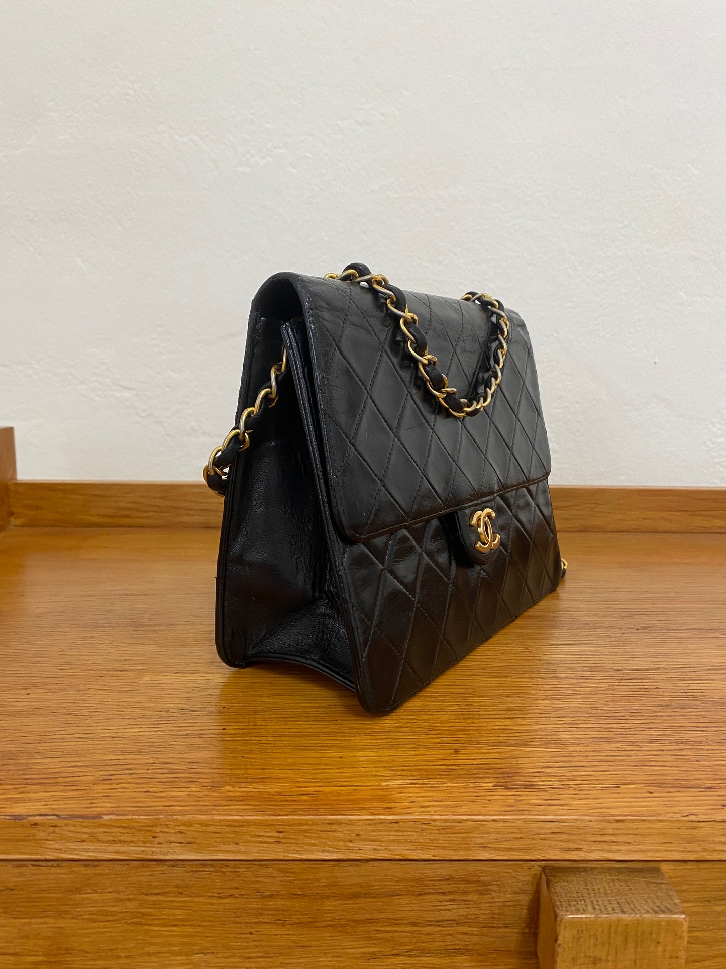 CHANEL CLASSIC SINGLE FLAP