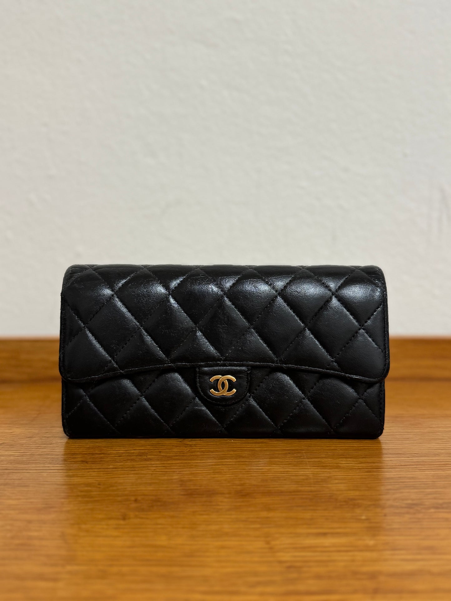 CHANEL TIMELESS CLASSIC WALLET GOLD HW SERIES 26