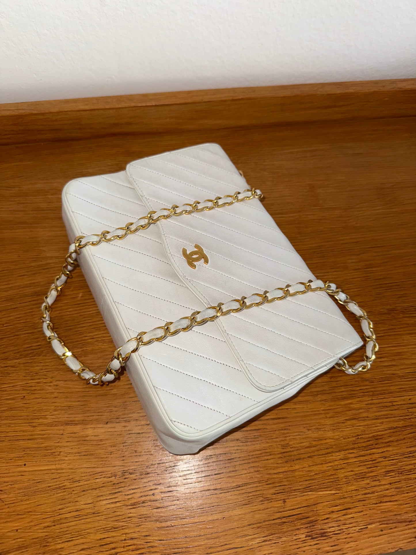 CHANEL DIAGONAL STITCH FLAP OFF WHITE