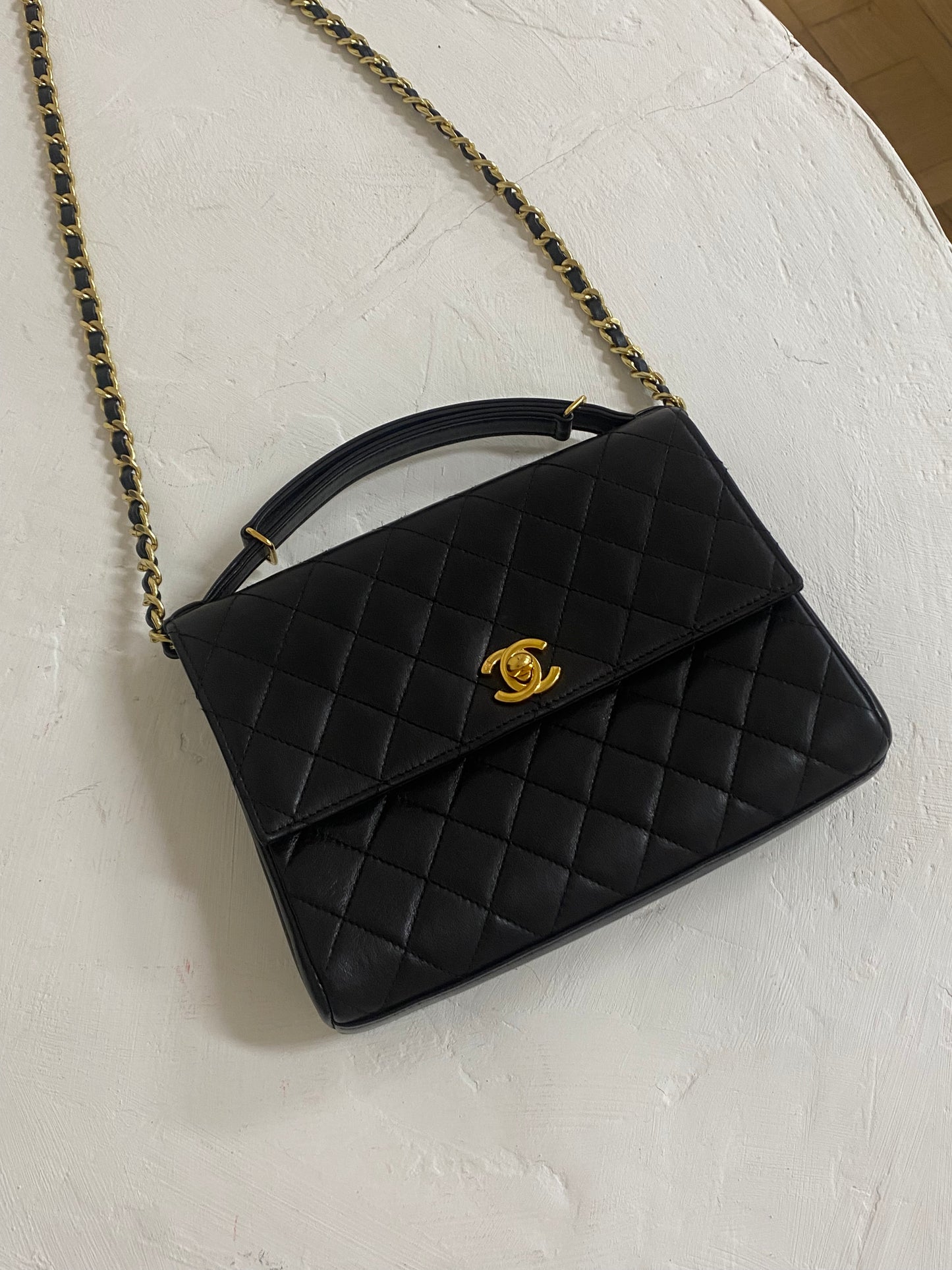 CHANEL TOP HANDLE FLAP TWIST LOCK