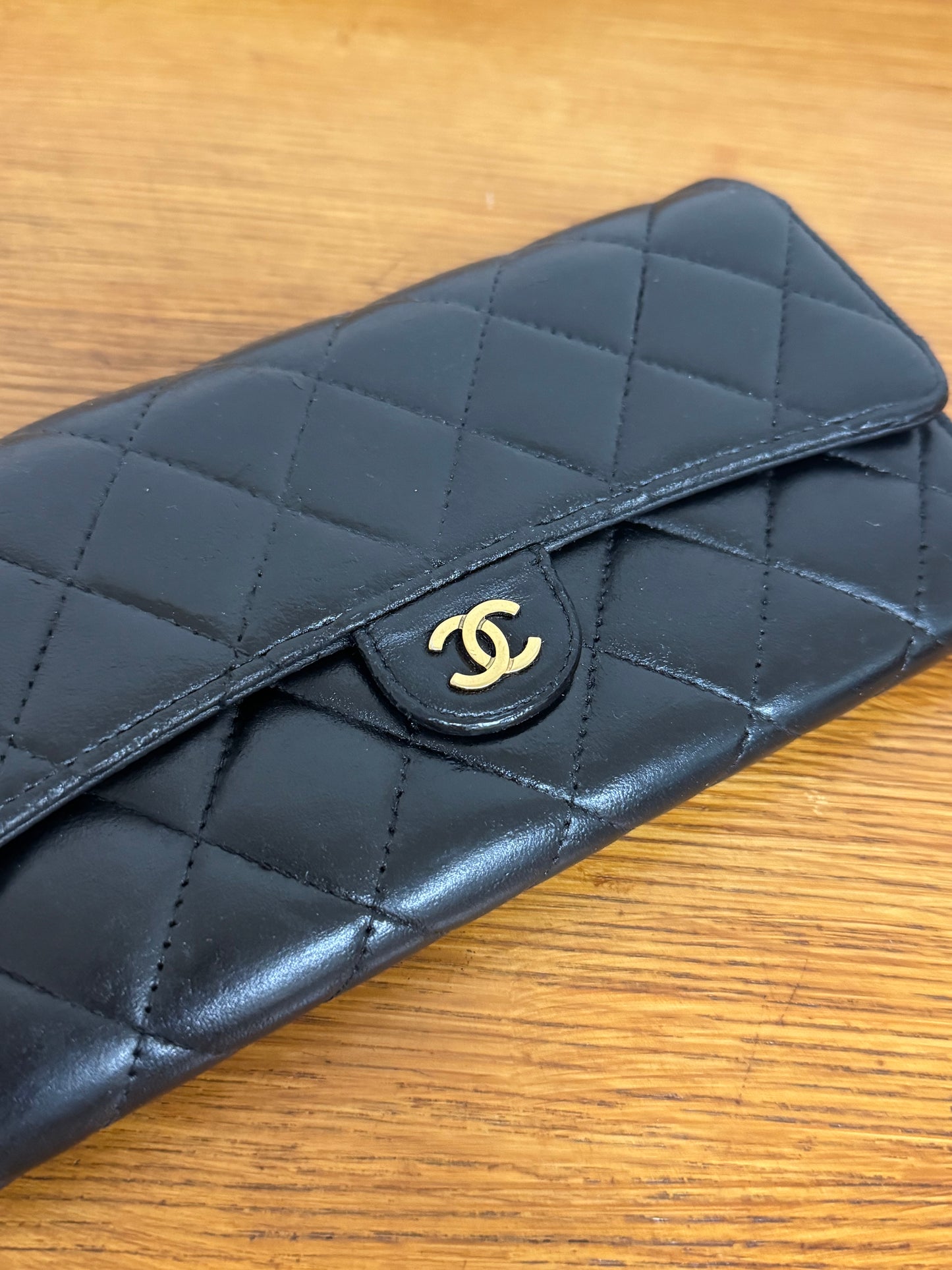 CHANEL TIMELESS CLASSIC WALLET GOLD HW SERIES 26