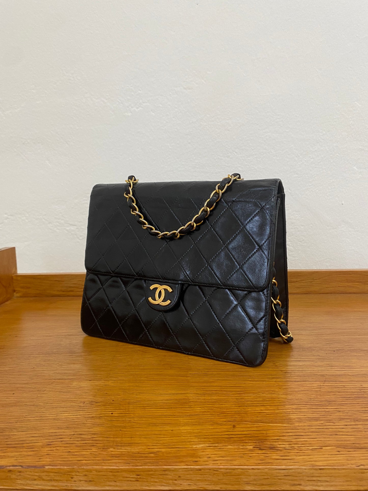 CHANEL CLASSIC SINGLE FLAP