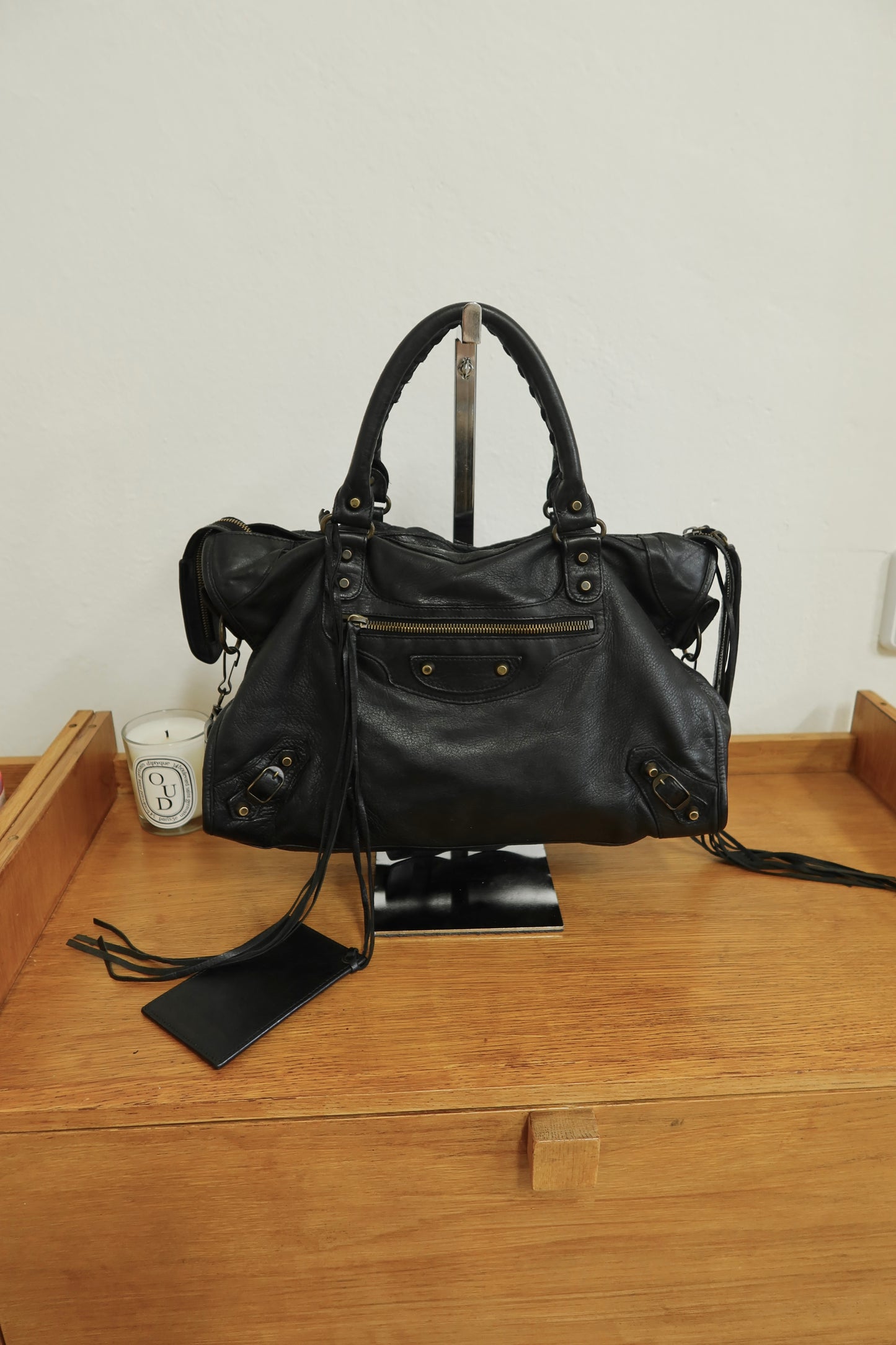 BALENCIAGA CITY BAG IN BLACK GOLD PATINA HW