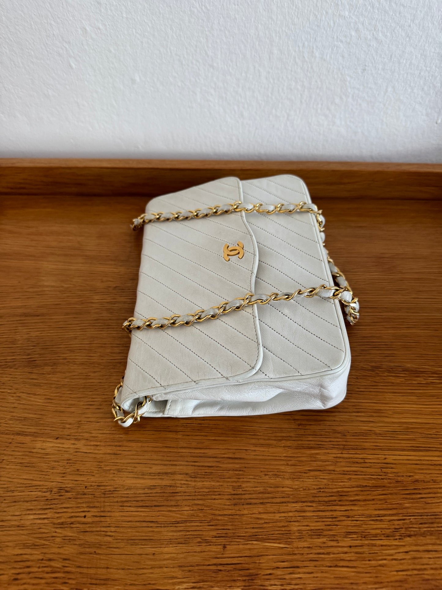 CHANEL DIAGONAL STITCH FLAP OFF WHITE