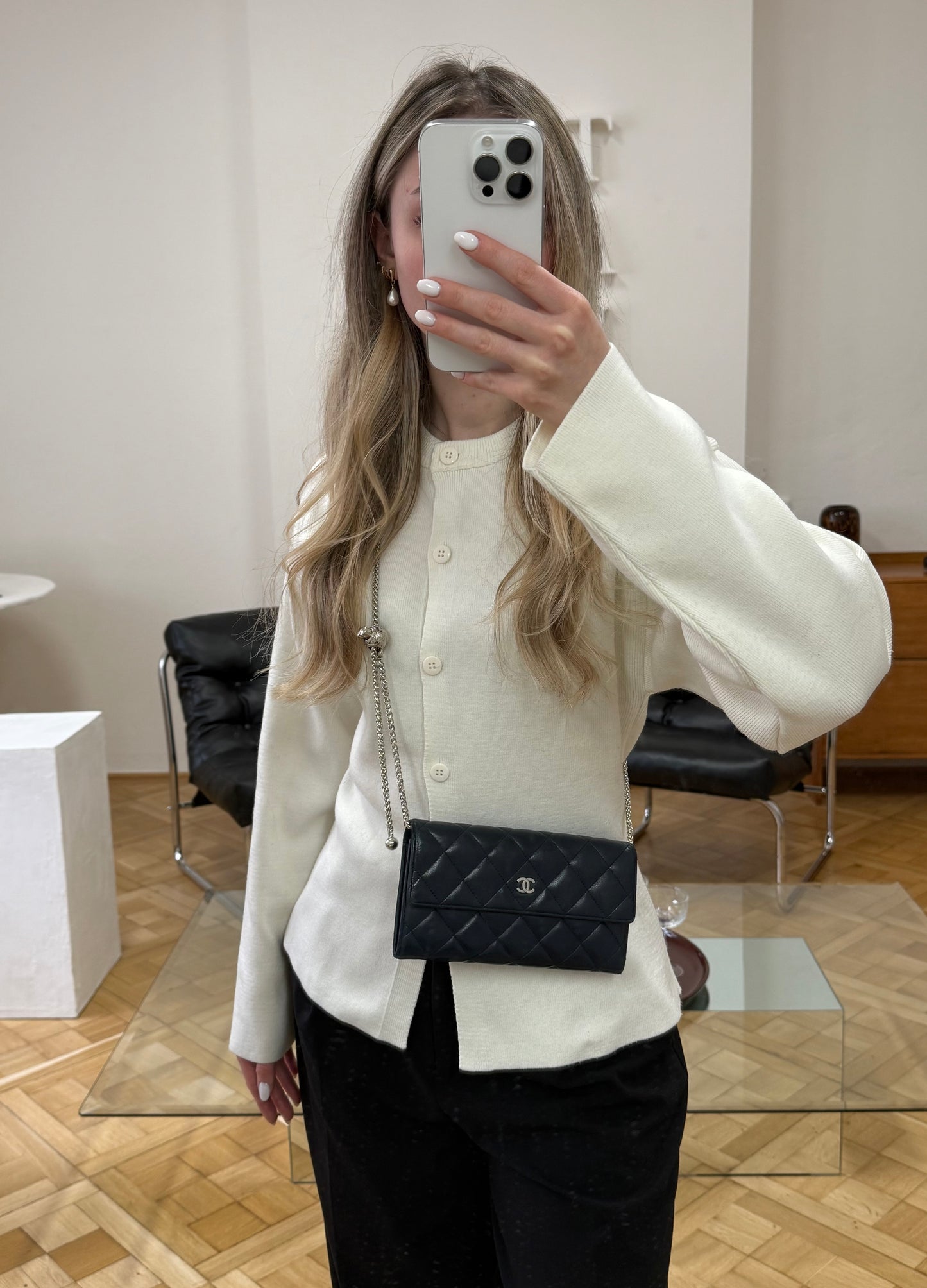 CHANEL CLASSIC LONG WALLET LAMBSKIN SERIES 17 NAVY