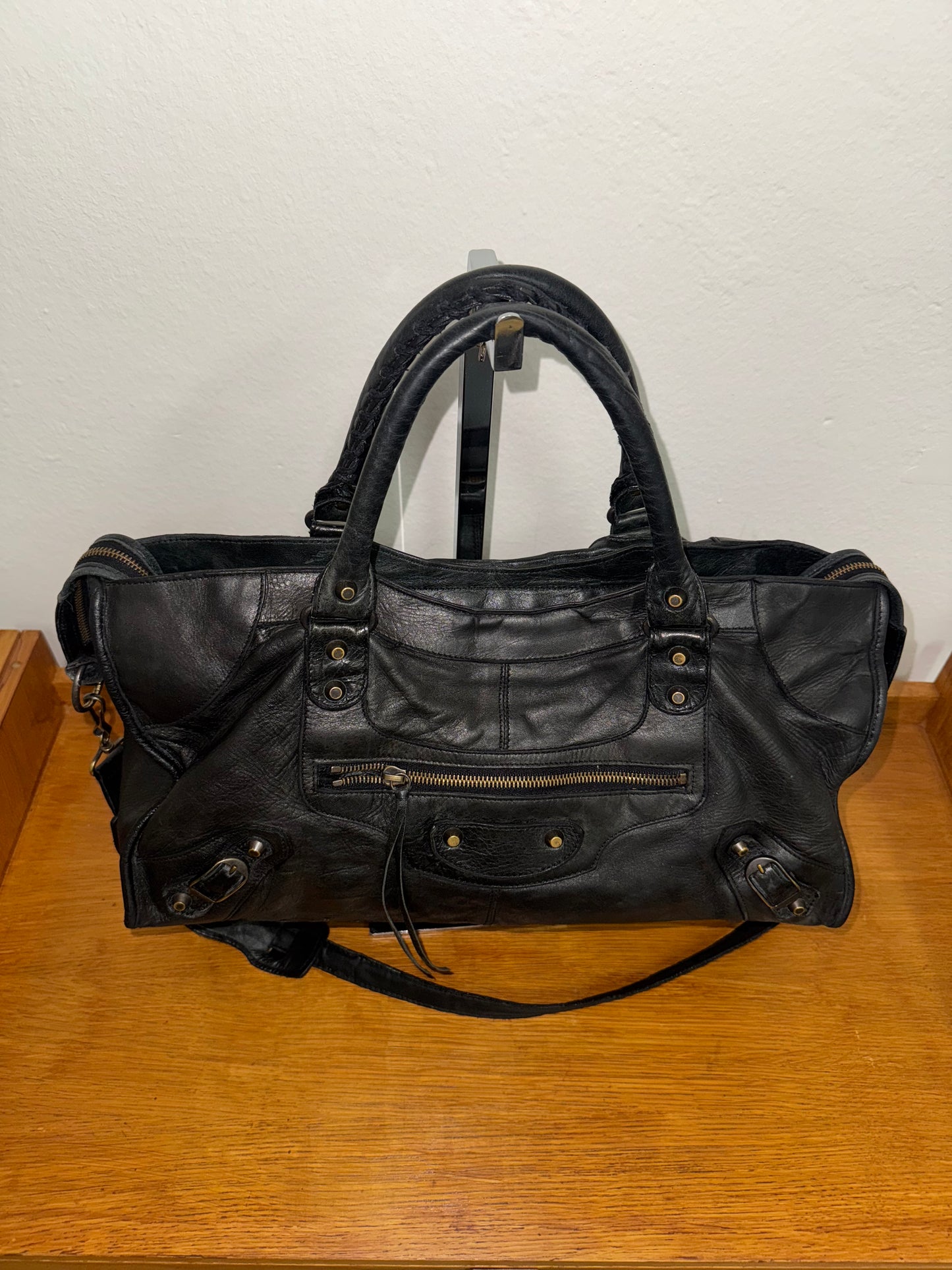 BALENCIAGA CITY BAG BLACK