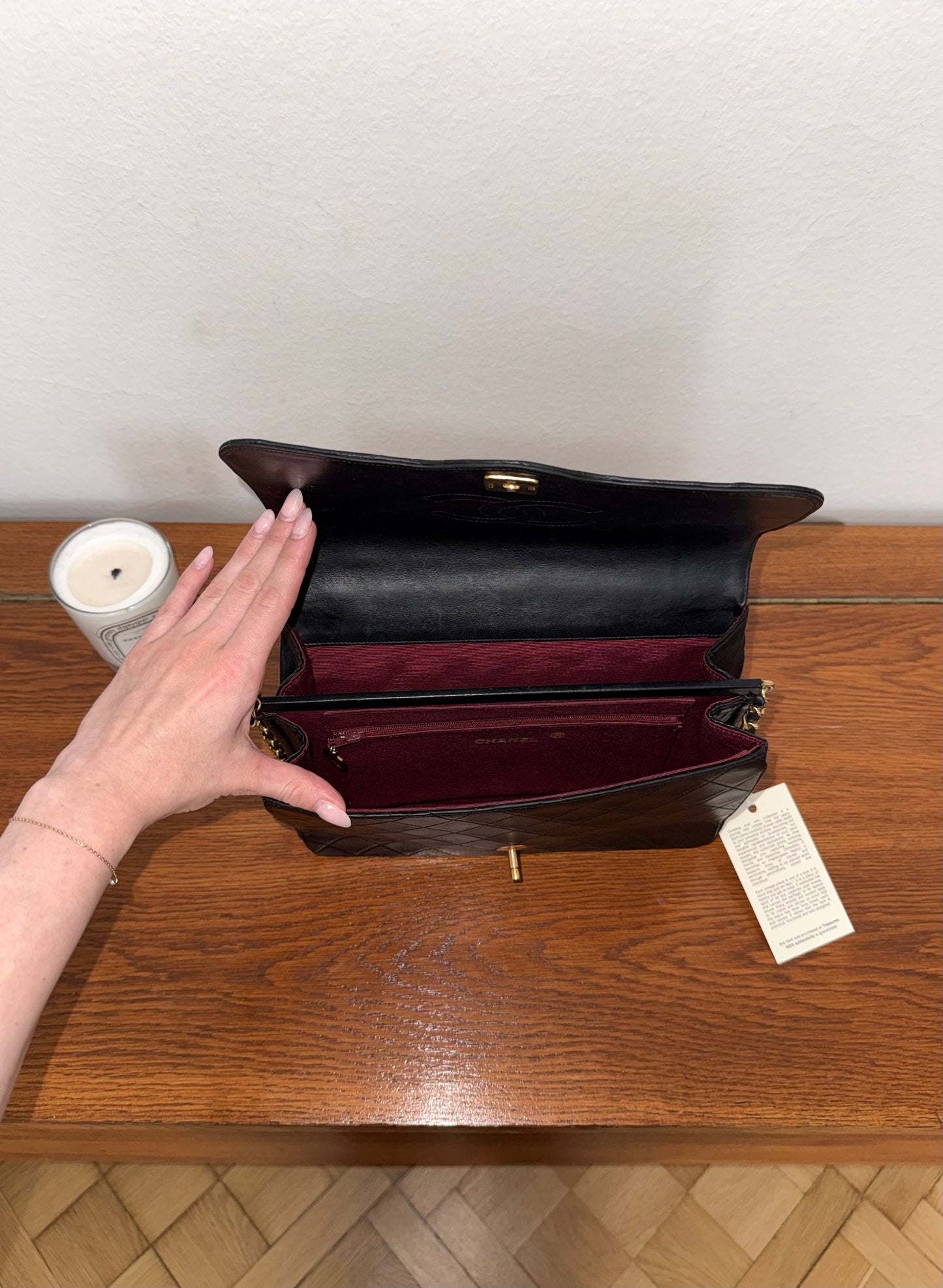 CHANEL BLACK TWIST LOCK FLAP BAG LAMBSKIN GOLD HW