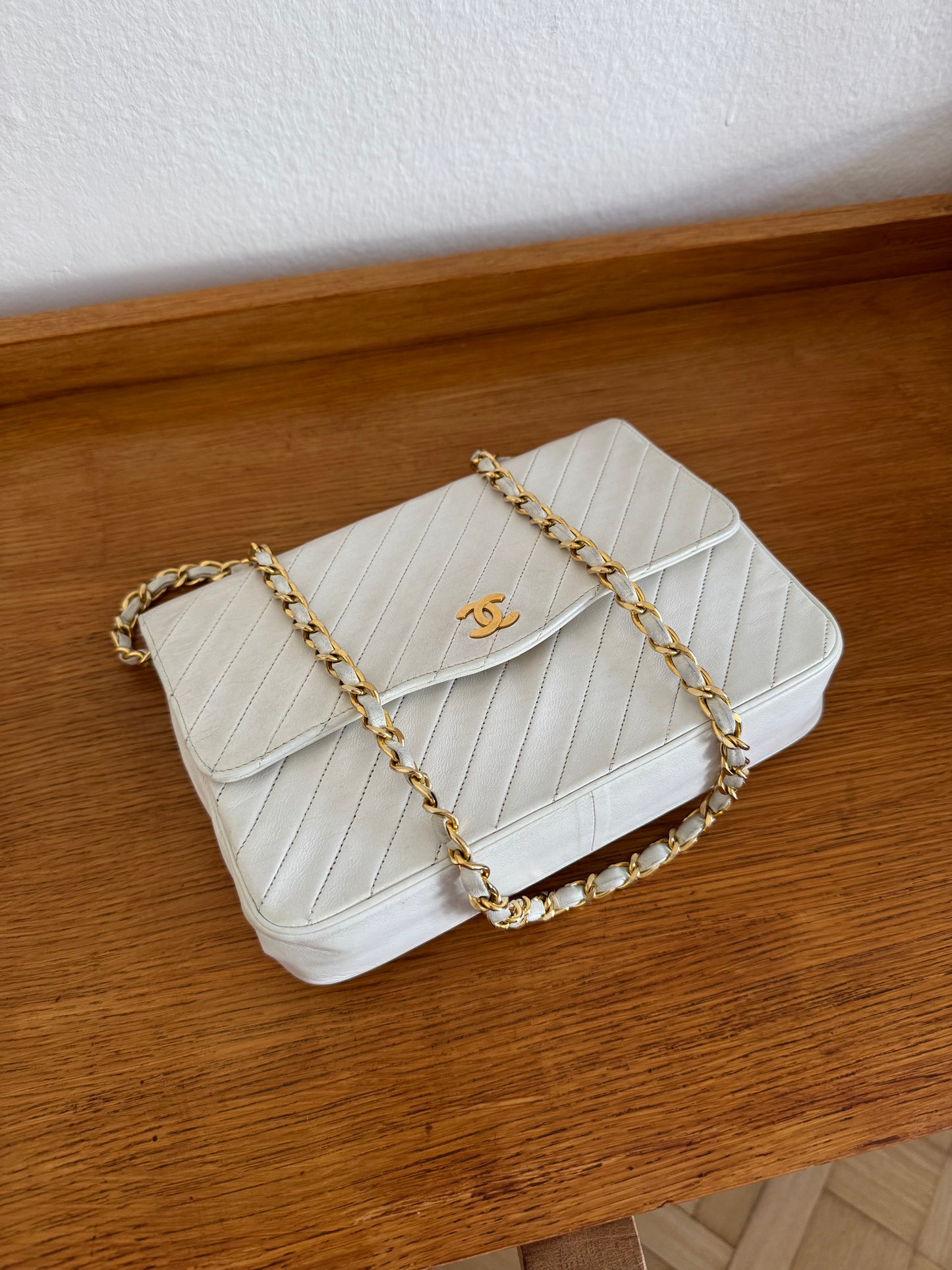 CHANEL DIAGONAL STITCH FLAP OFF WHITE