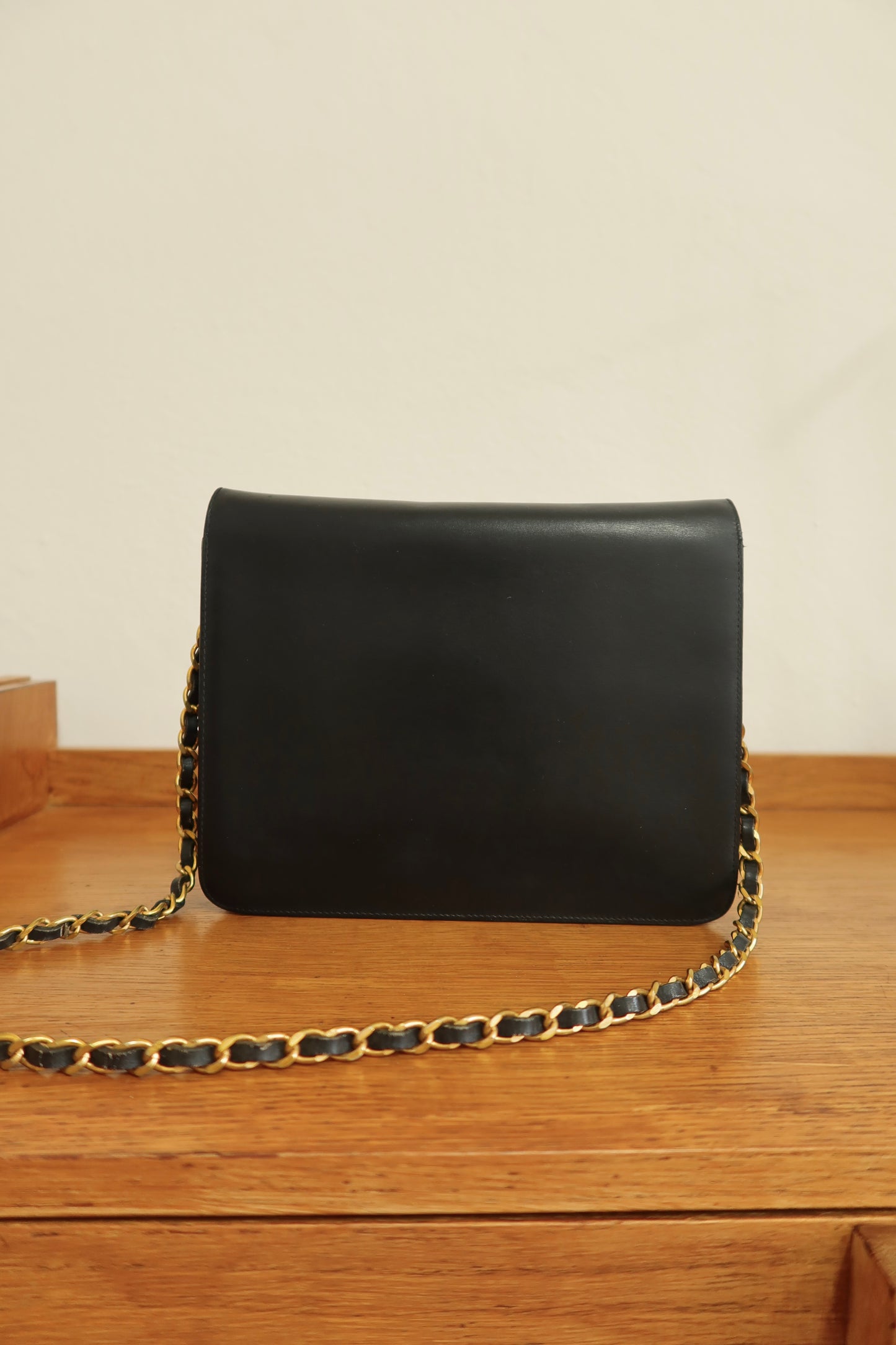 CHANEL BOX CALF SINGLE FLAP