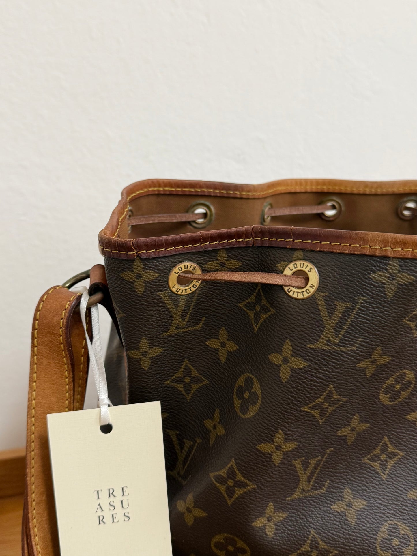 LV PETIT NOÉ MONOGRAM
