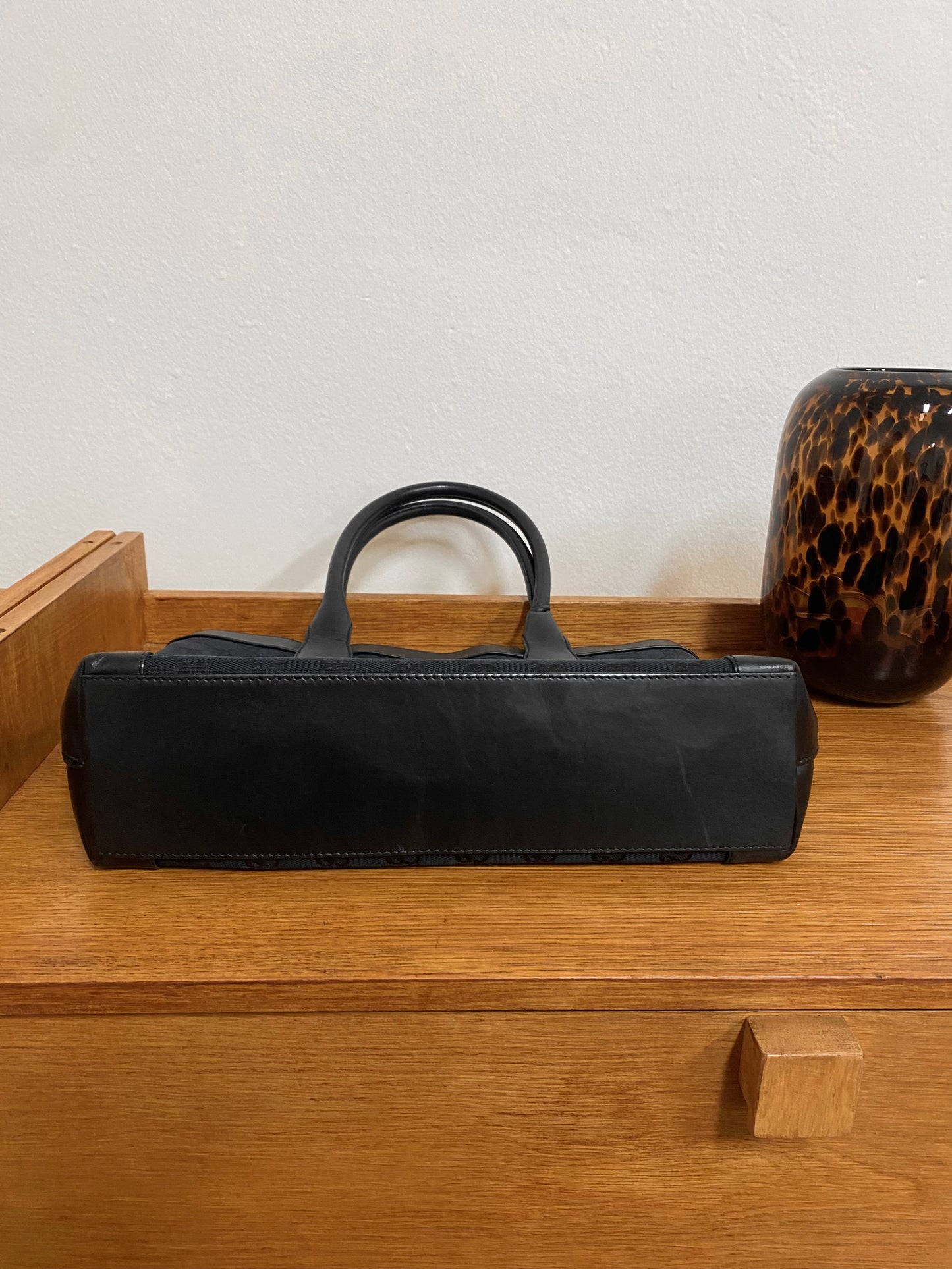 GUCCI GG MONOGRAM BLACK TOTE BAG