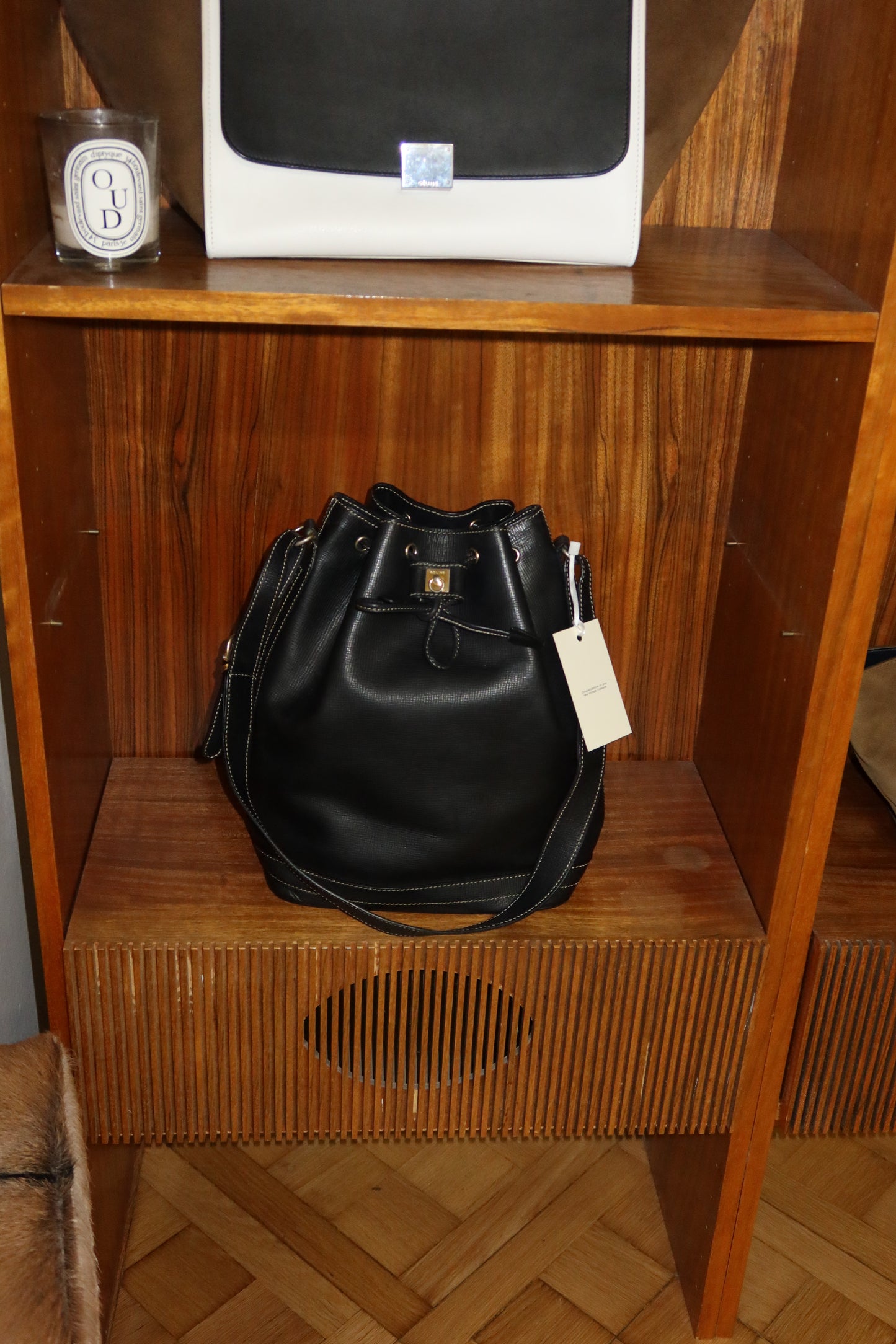 CELINE TRIOMPHE BUCKET BAG BLACK