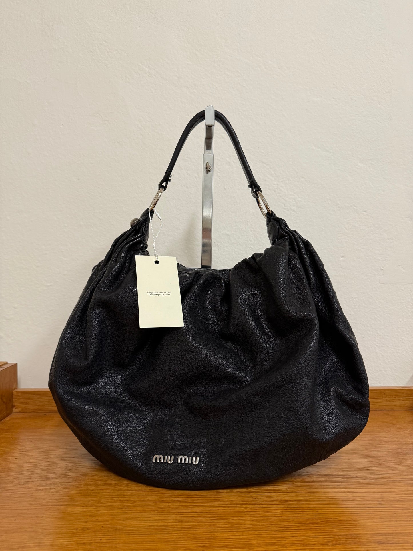 MIU MIU HOBO BAG BLACK