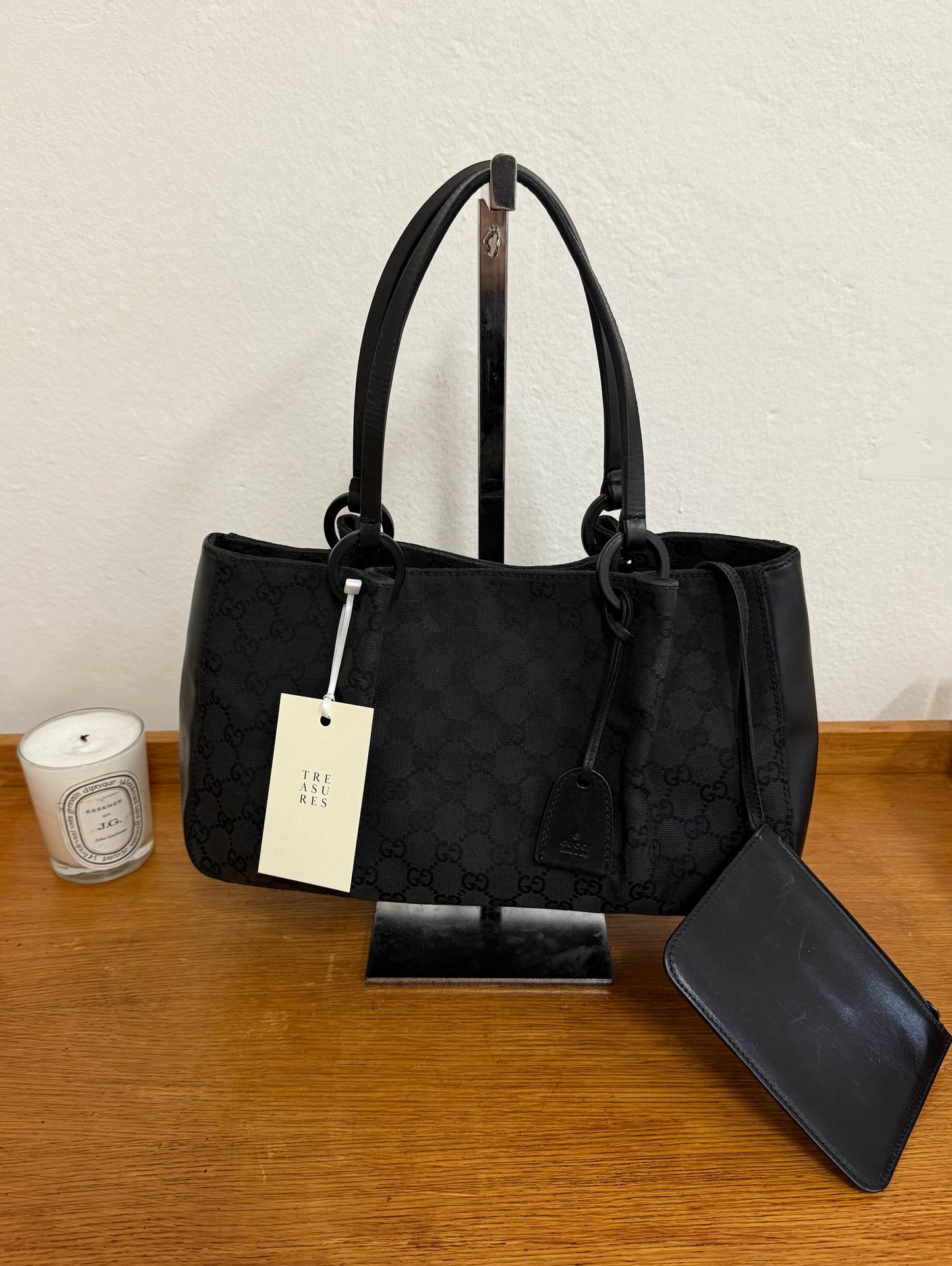 GUCCI GG SHOULDER BAG BLACK & POUCH TOM FORD ERA