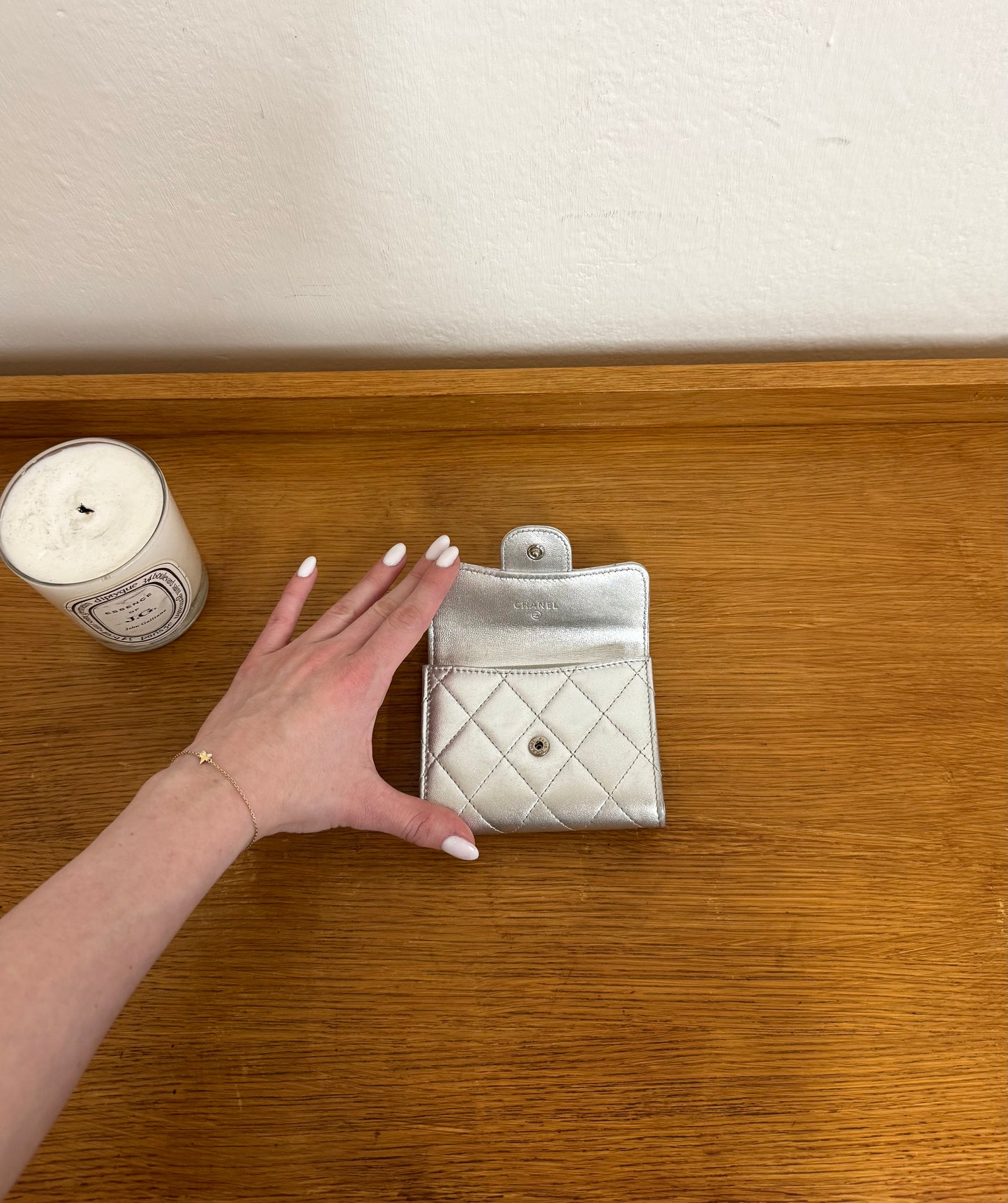 SERIES 22 CHANEL METALLIC SILVER QUILTED WALLET