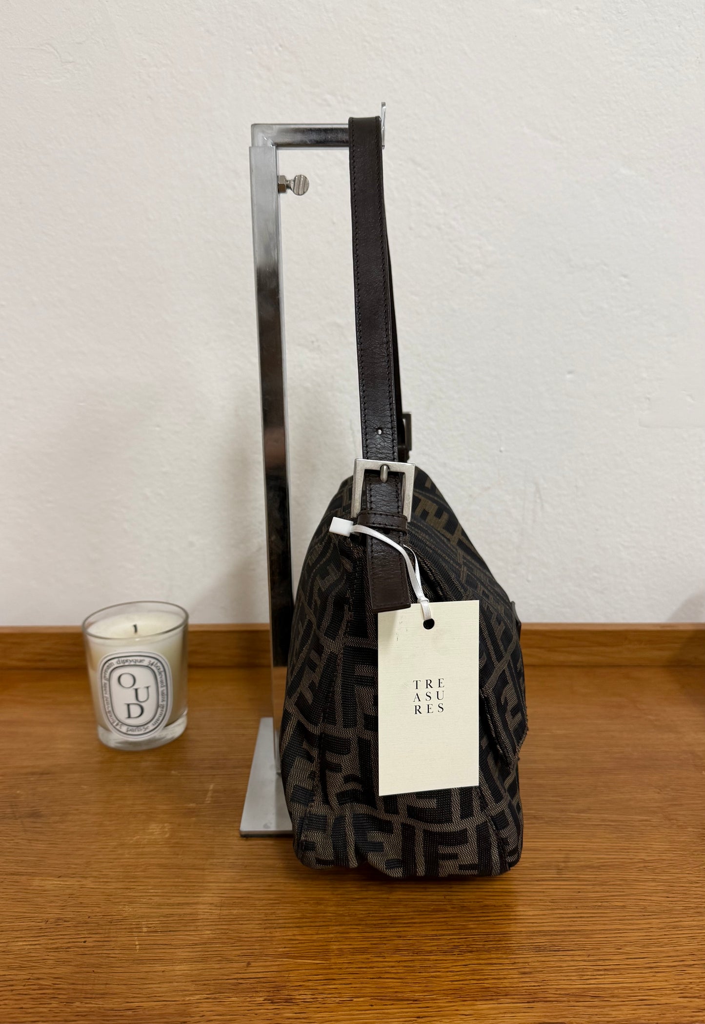 FENDI MAMMA BAGUETTE BAG