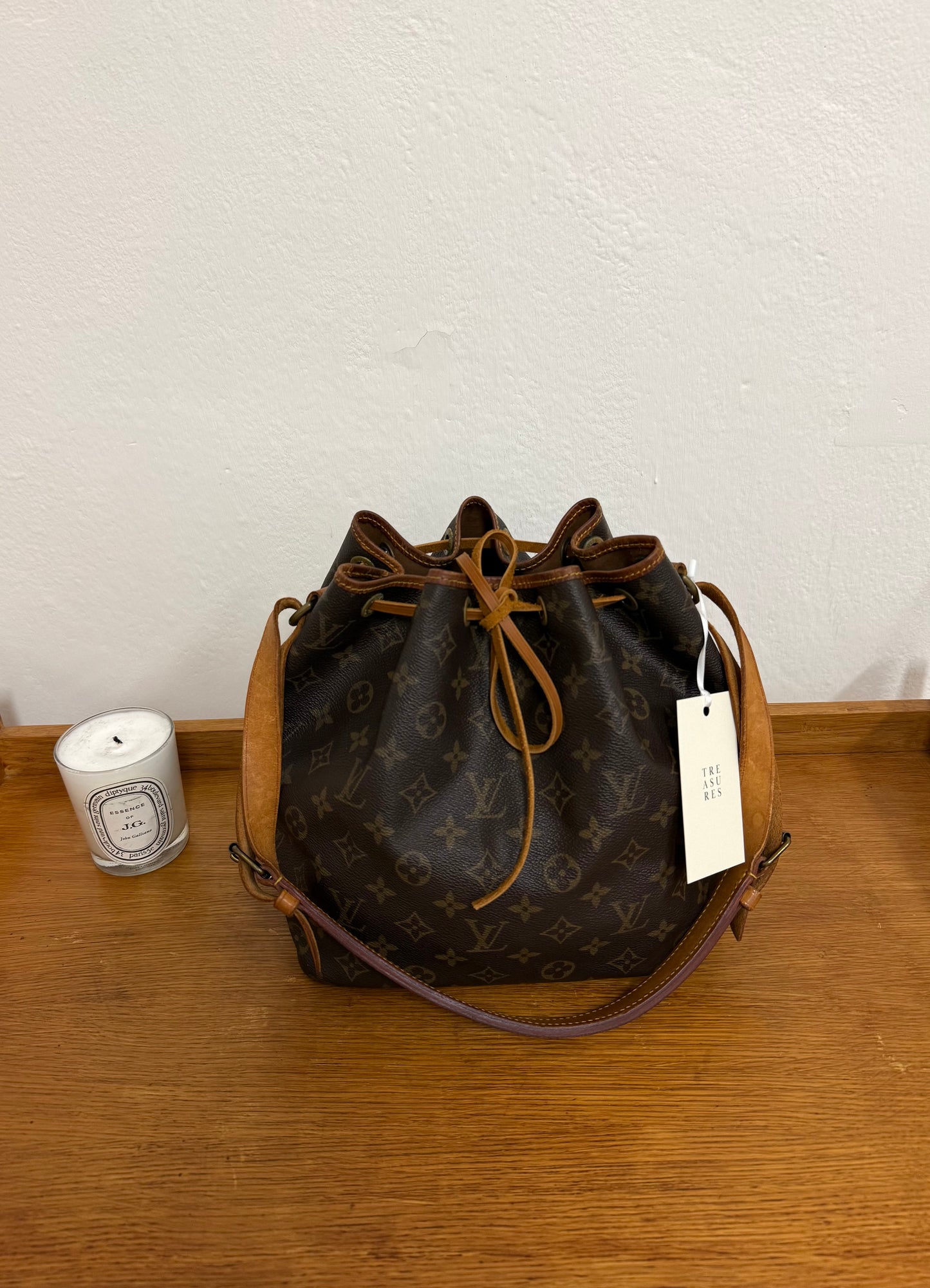 LV PETIT NOÉ MONOGRAM