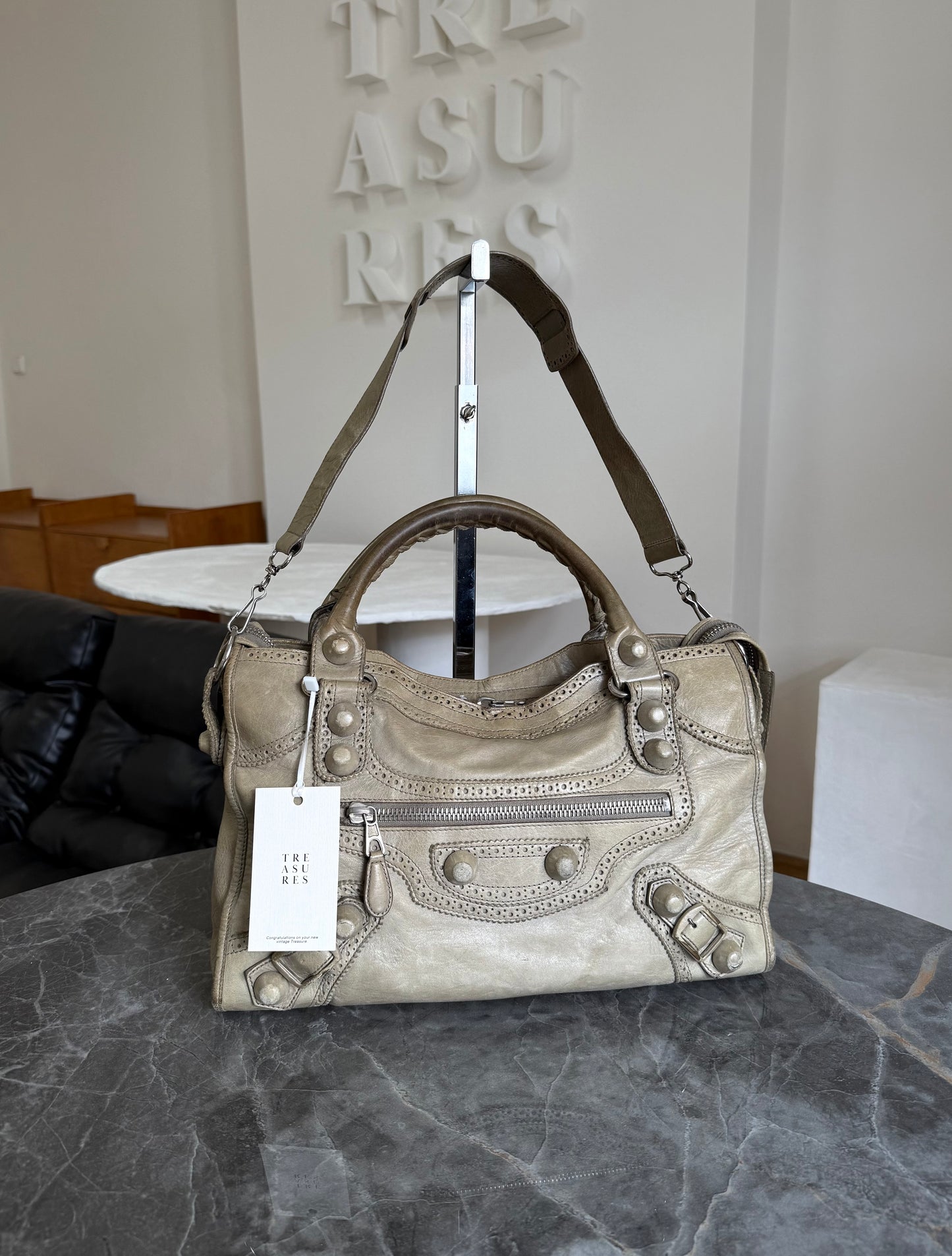 BALENCIAGA CITY BAG ECRU