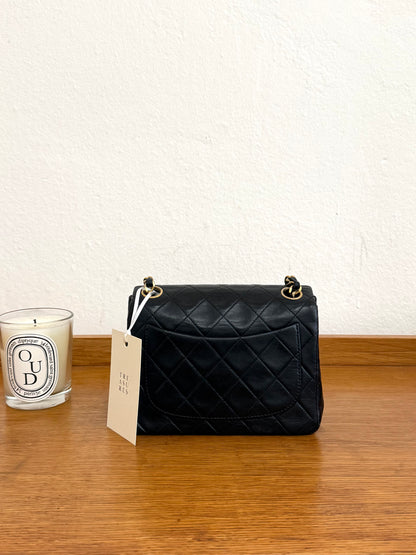 CHANEL SINGLE FLAP BAG BLACK LAMBSKIN