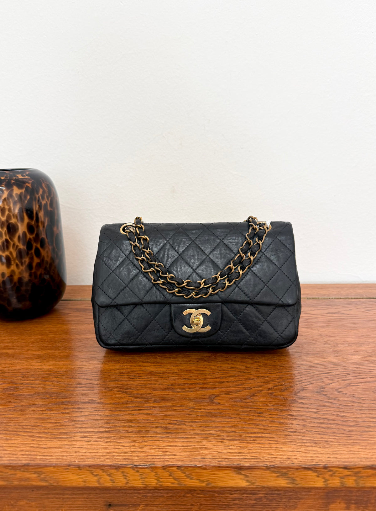 Chanel Plaza Double Flap in black lambskin with gold hardware and double chain, photo 4