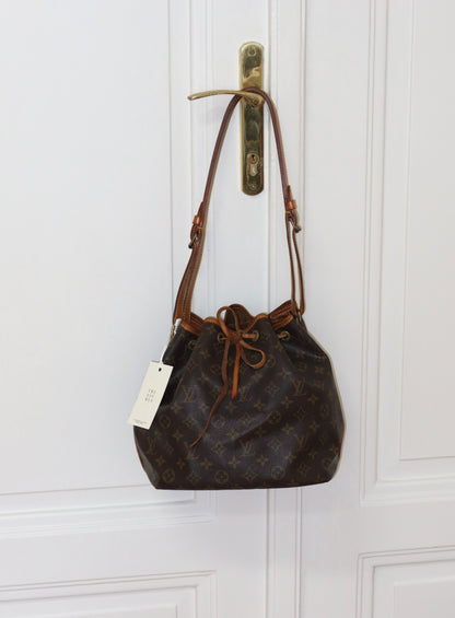 LV PETIT NOÉ MONOGRAM