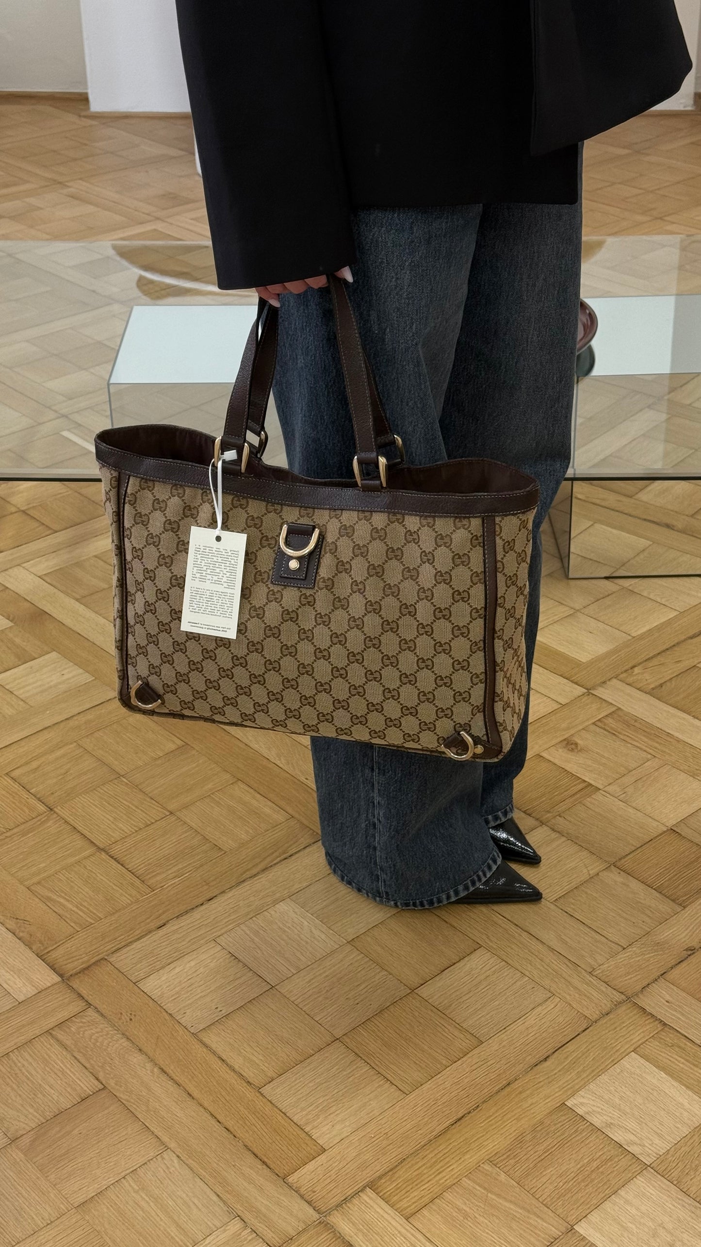 GUCCI GG MONOGRAM SHOPPER TOTE BAG