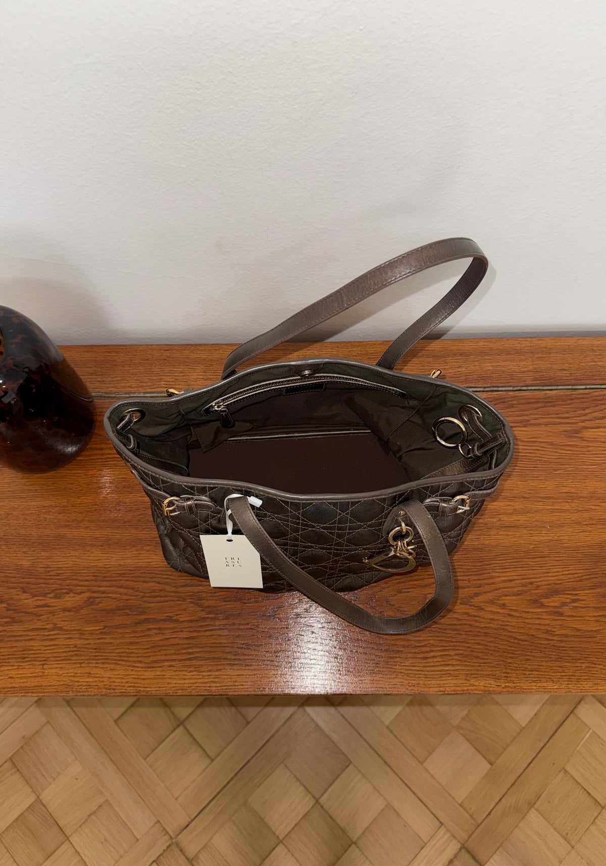Dior Panarea tote z hnědého coated canvasu Cannage se zlatým hardwarem, foto 10