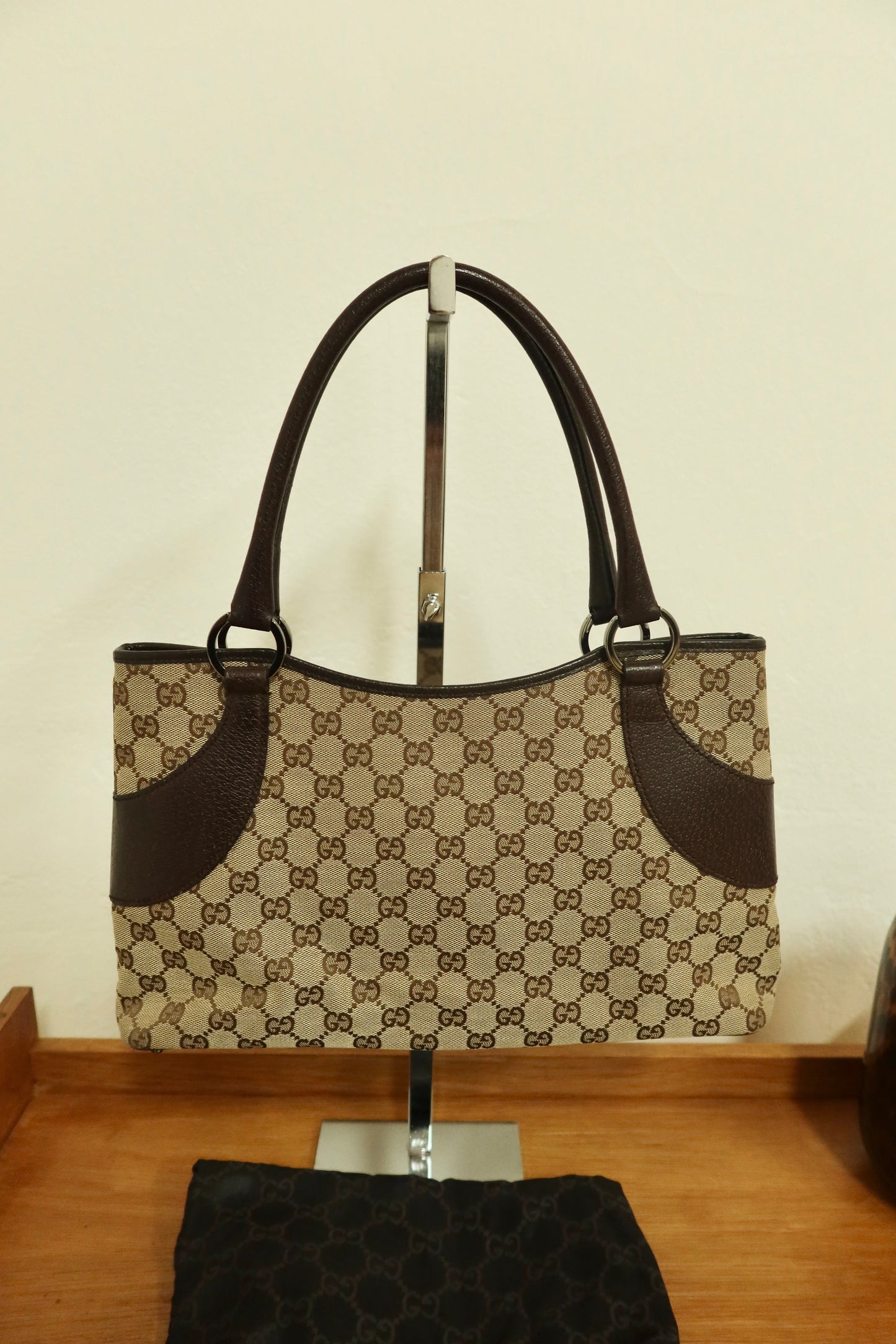 GUCCI GG SHOULDER TOTE BAG DARK BROWN