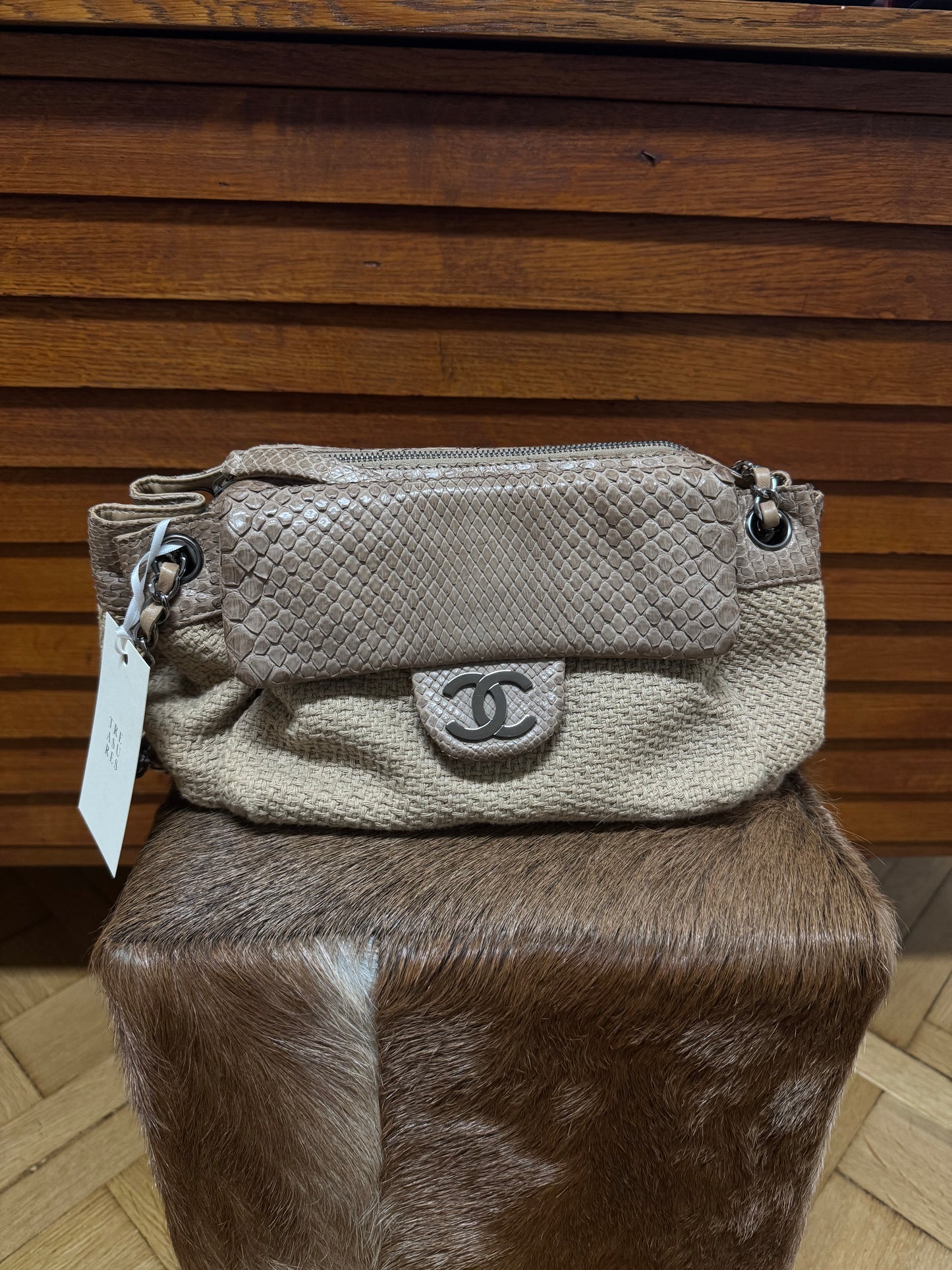 CHANEL ULTRA RARE PYTHON CC SHOULDER BAG KARL LAGERFELD 2004-2005