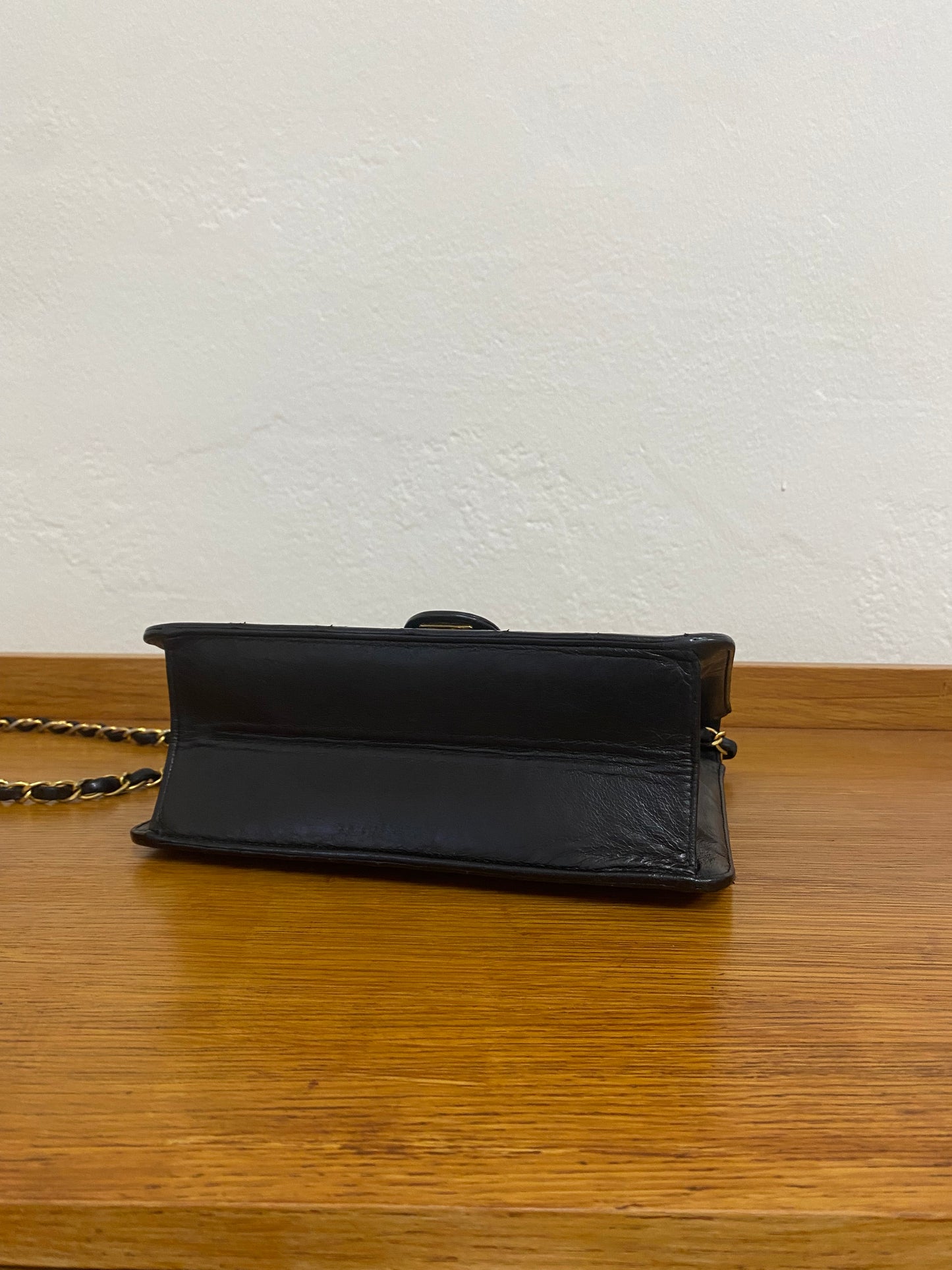 CHANEL 80-90s CLASSIC SINGLE FLAP
