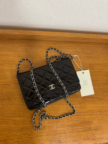 CHANEL WOC BLACK PATENT LEATHER SILVER HW SERIES 14