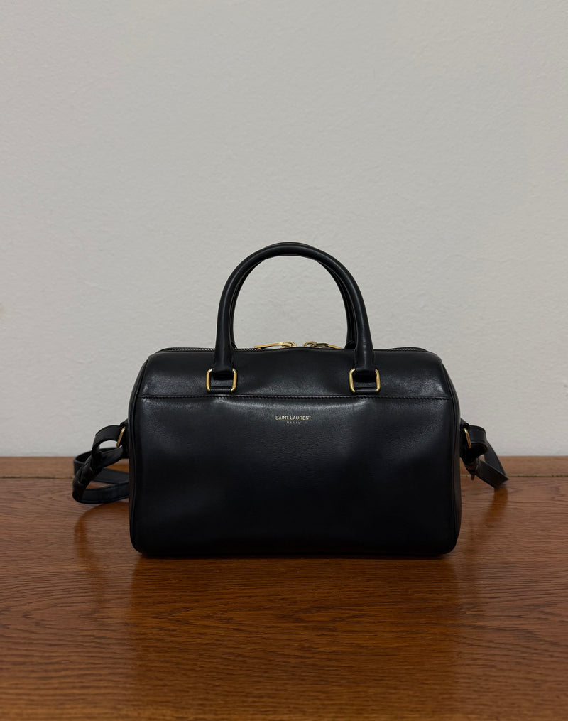 YSL Classic Baby Duffle Bag černá se zlatým kováním – zepředu