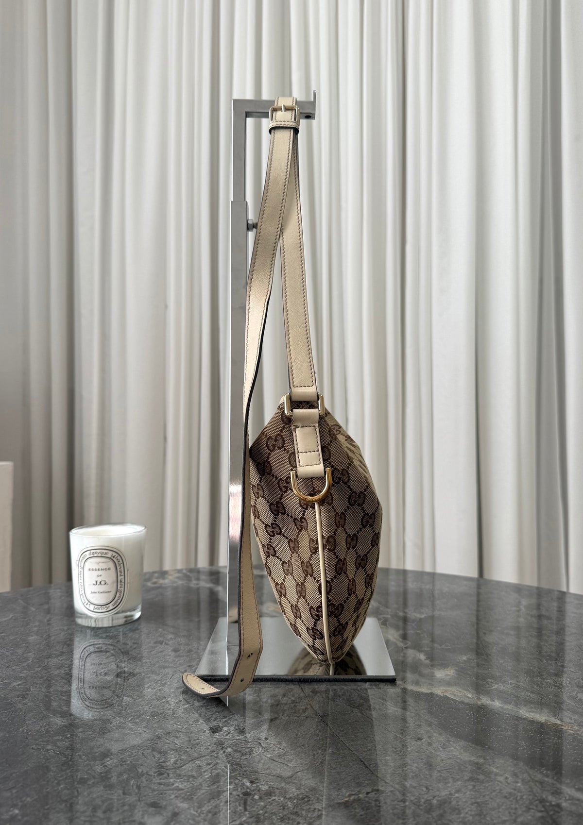 Gucci Sukey crossbody z GG canvasu se zlatým hardwarem, foto 4
