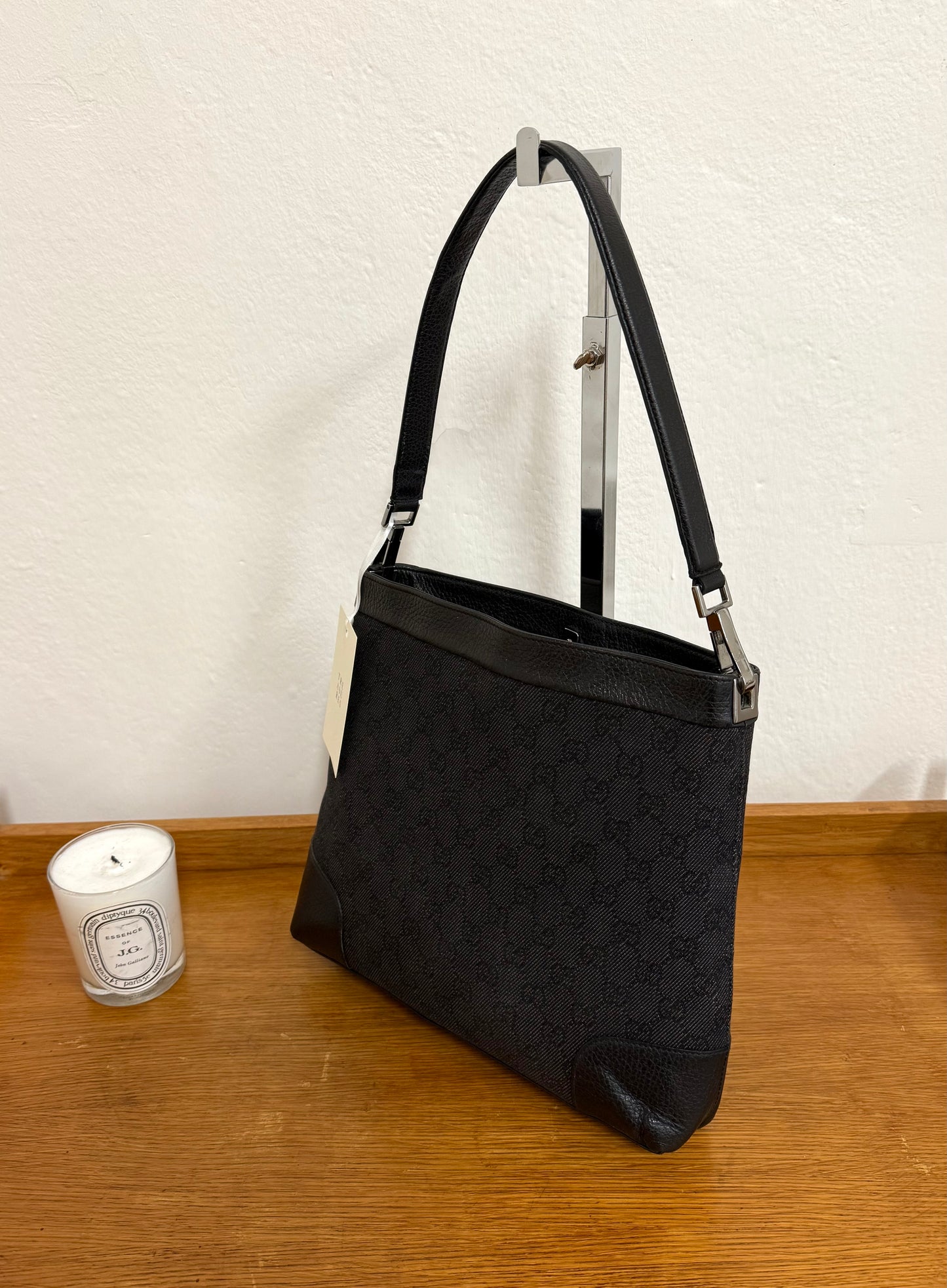 GUCCI GG MONOGRAM SHOULDER BAG BLACK