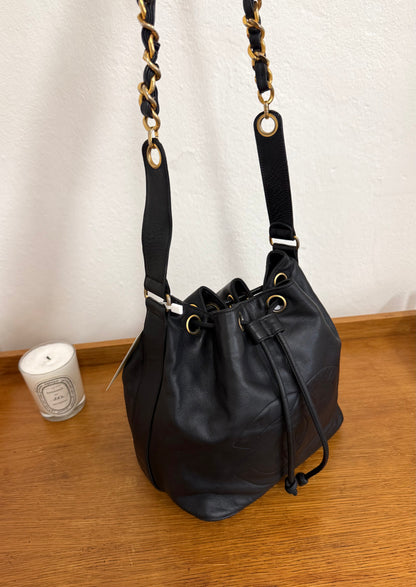 CHANEL BUCKET CC LOGO & POUCH