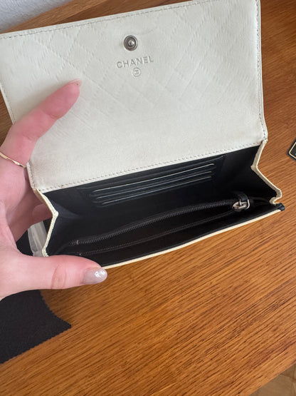 CHANEL WALLET GRAINED LEATHER BUTTER YELLOW