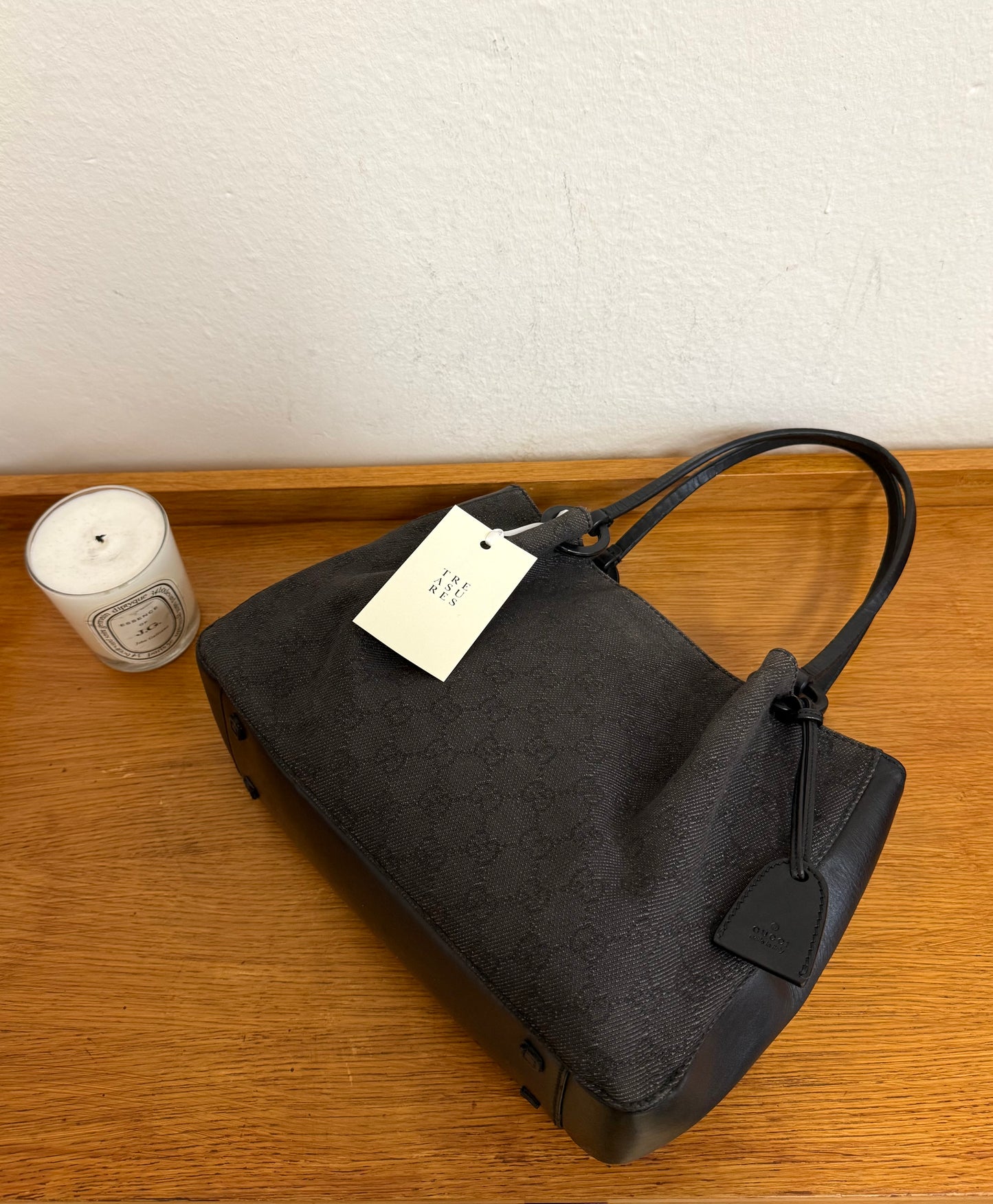 GUCCI GG SHOULDER BAG BLACK & POUCH TOM FORD ERA