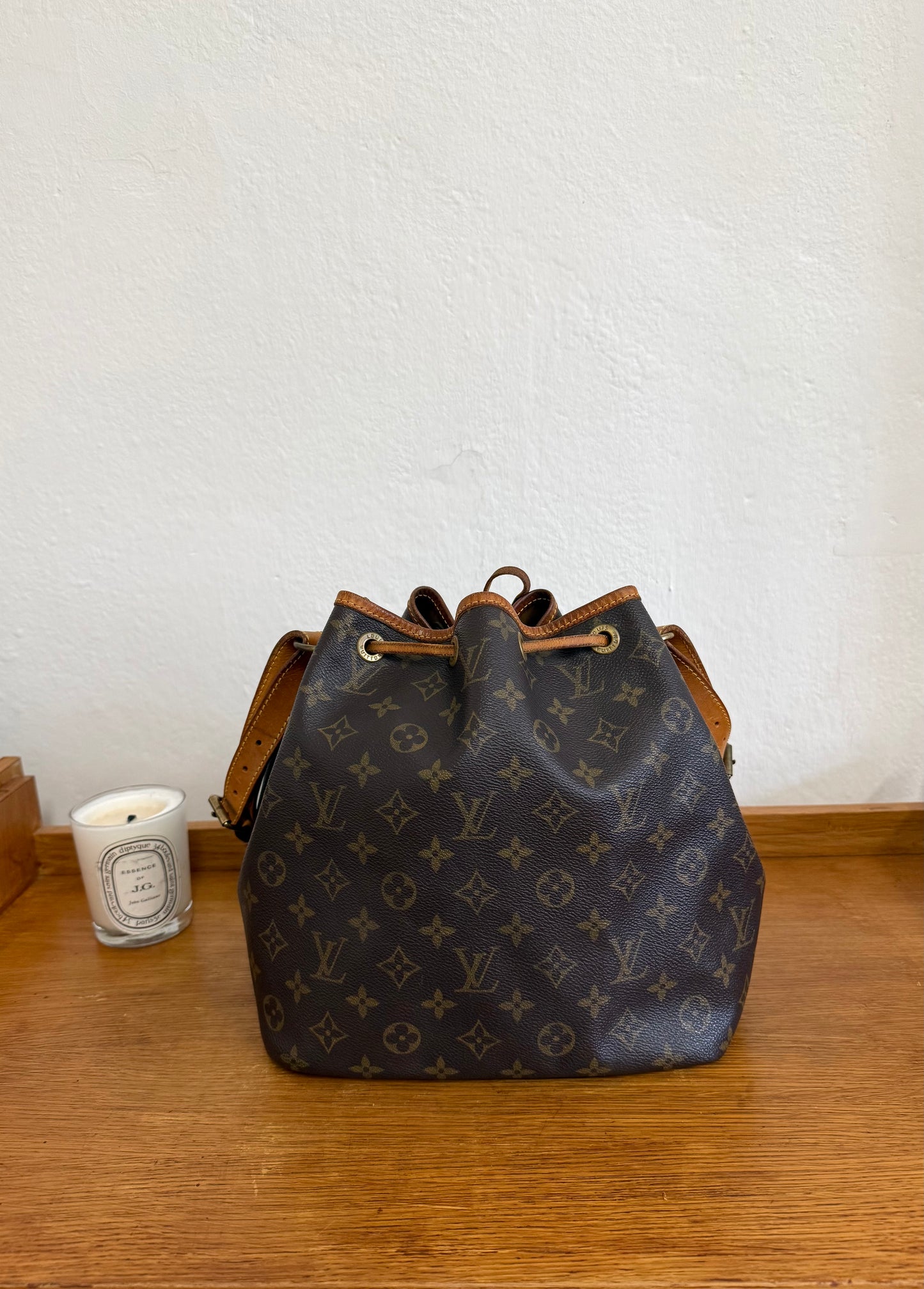 LV PETIT NOÉ MONOGRAM