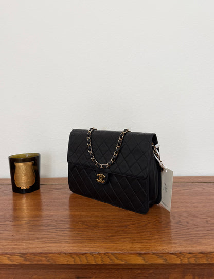 CHANEL BLACK SINGLE FLAP LAMBSKIN 24K GOLD HW