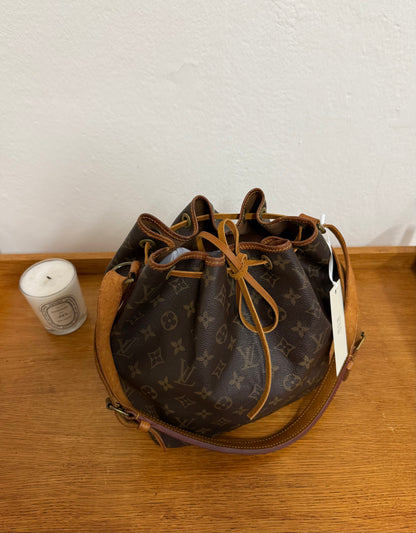 LV PETIT NOÉ MONOGRAM