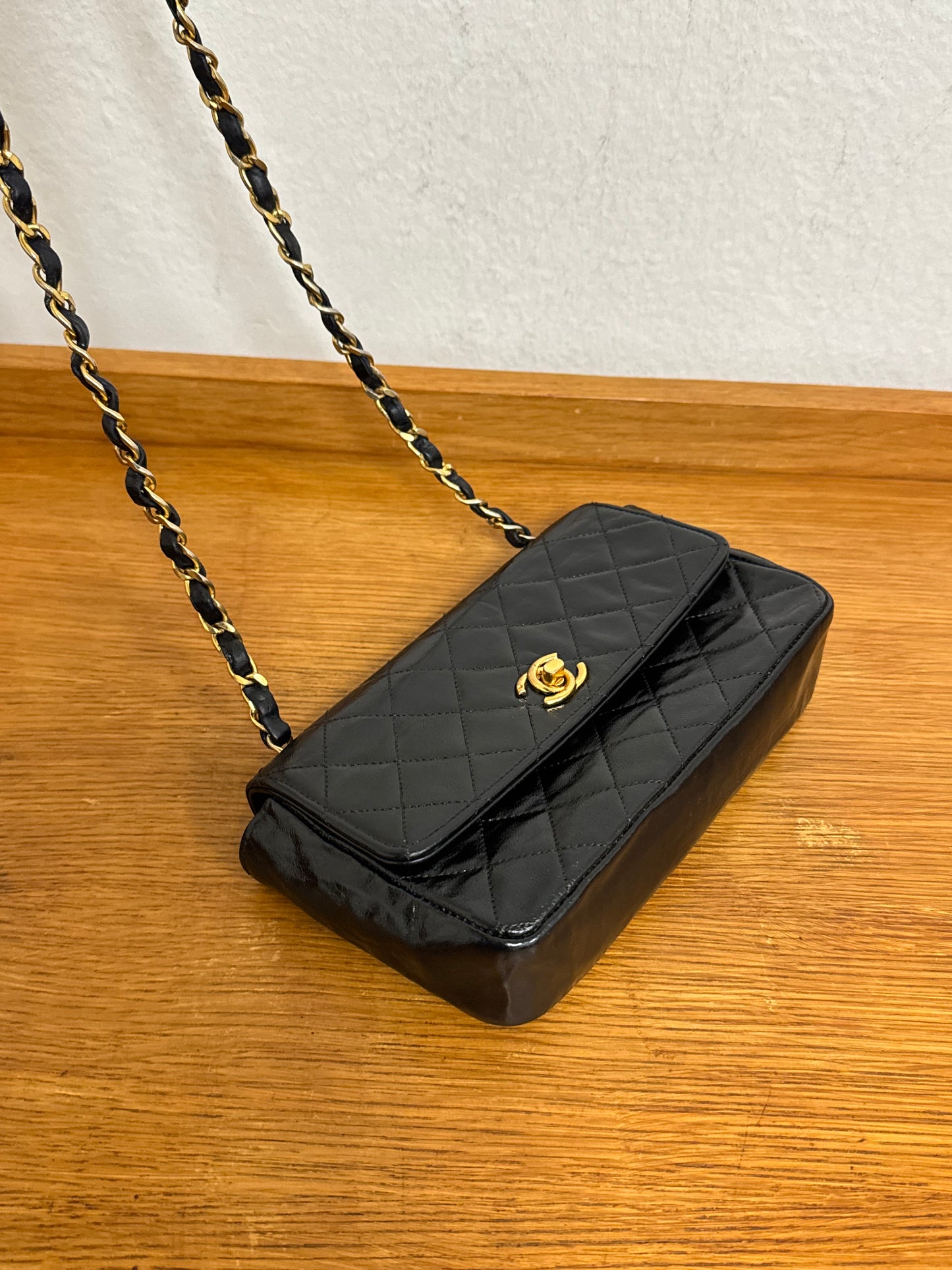 CHANEL MINI SINGLE FLAP CROSSBODY