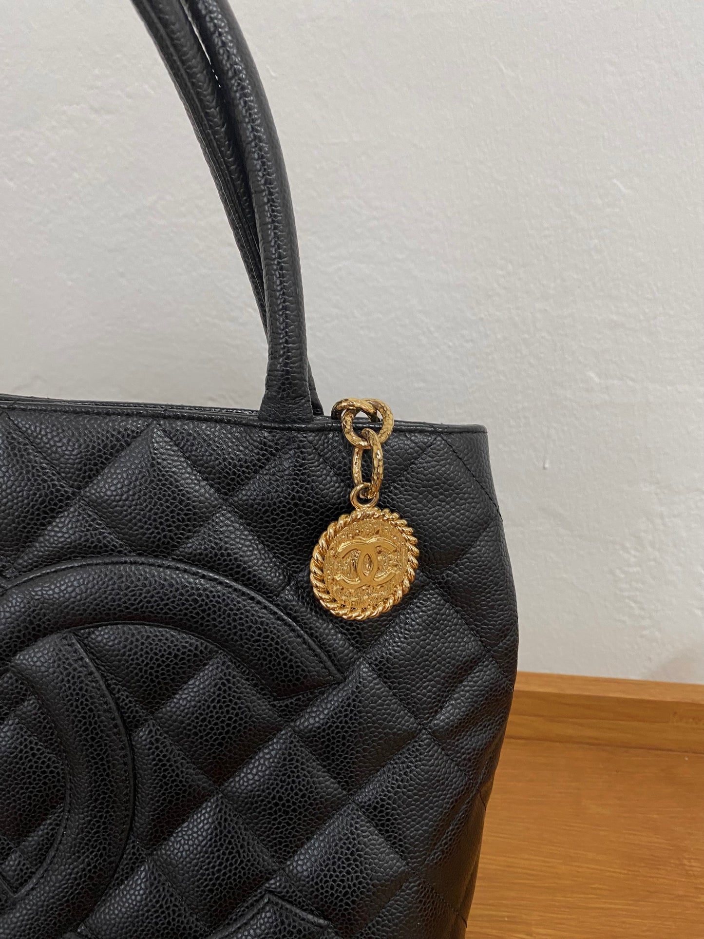 CHANEL CAVIAR MEDALLION TOTE GOLD HW