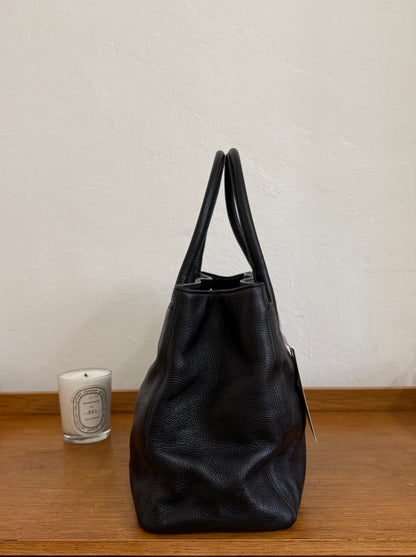 CHANEL EXECUTIVE TOTE BLACK GOLD HW