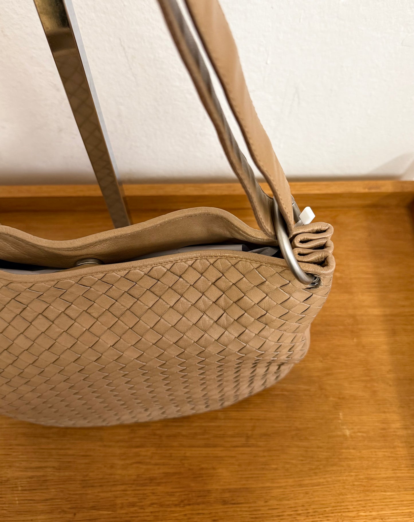 BOTTEGA VENETA INTRECCIATO SHOULDER BAG