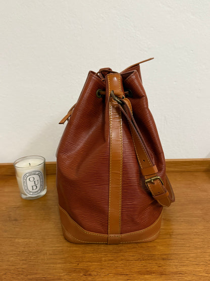 LOUIS VUITTON EPI NOÉ BROWN BUCKET BAG